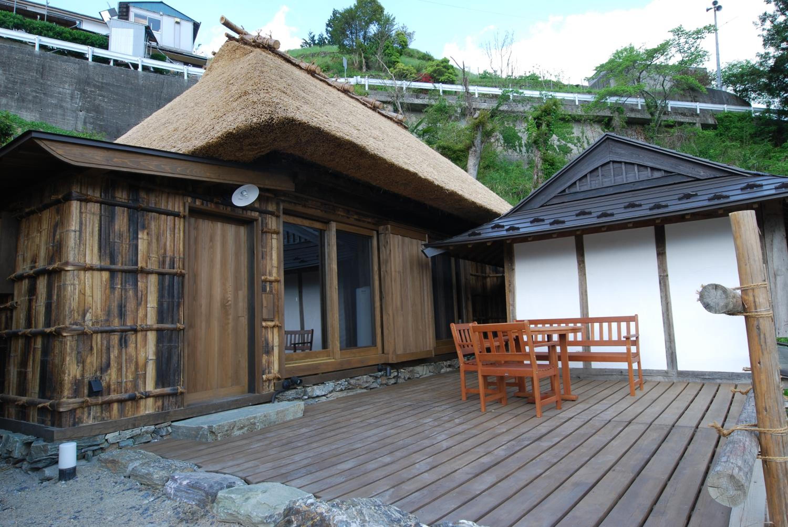 Japanese-Style Townhouse 5 photo 3