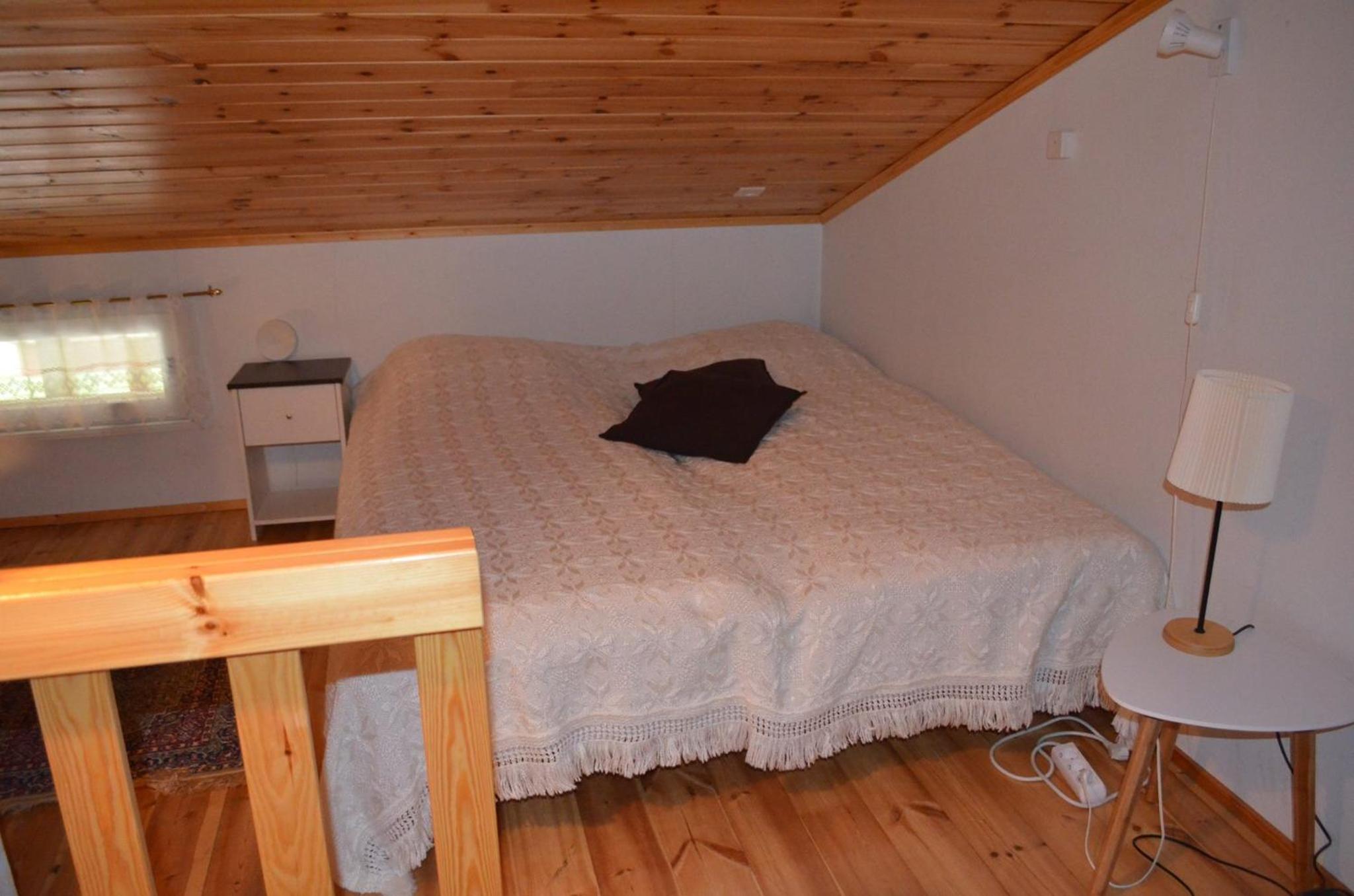 One-Bedroom Apartment photo 3