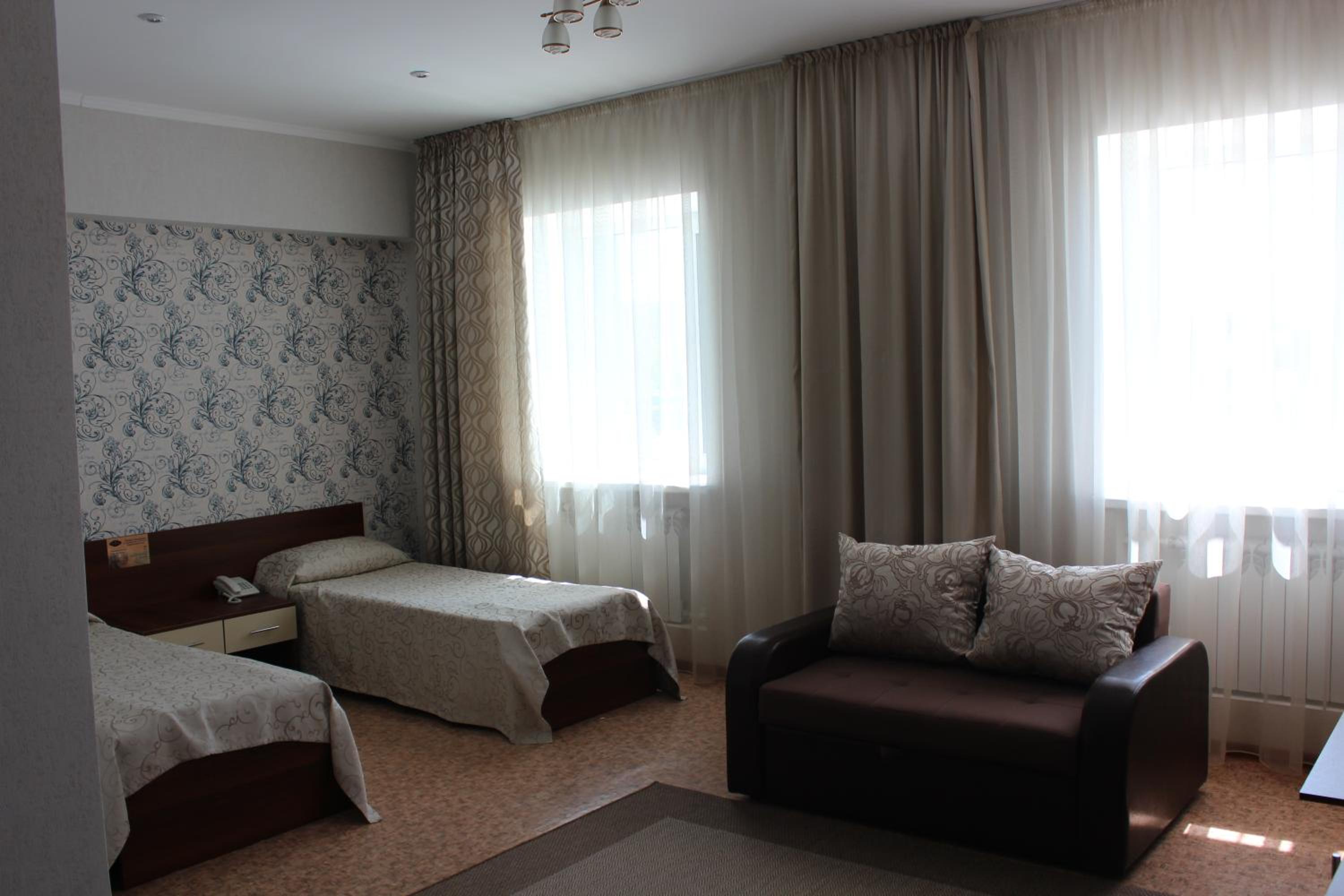 Standard Triple Room - Photo 3