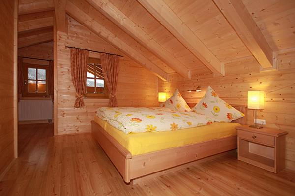 Six-Bedroom House photo 1