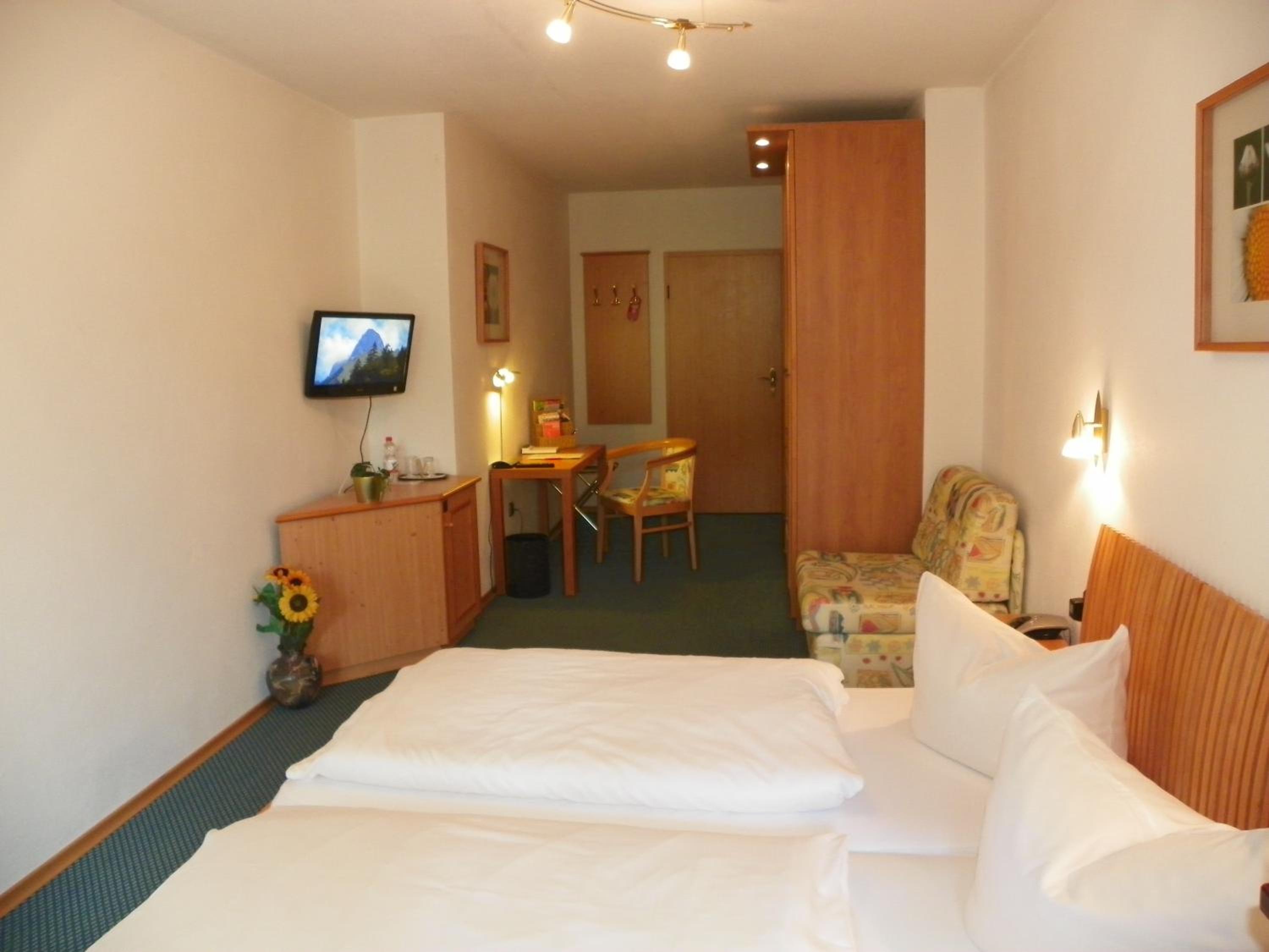 Comfort Single Room
