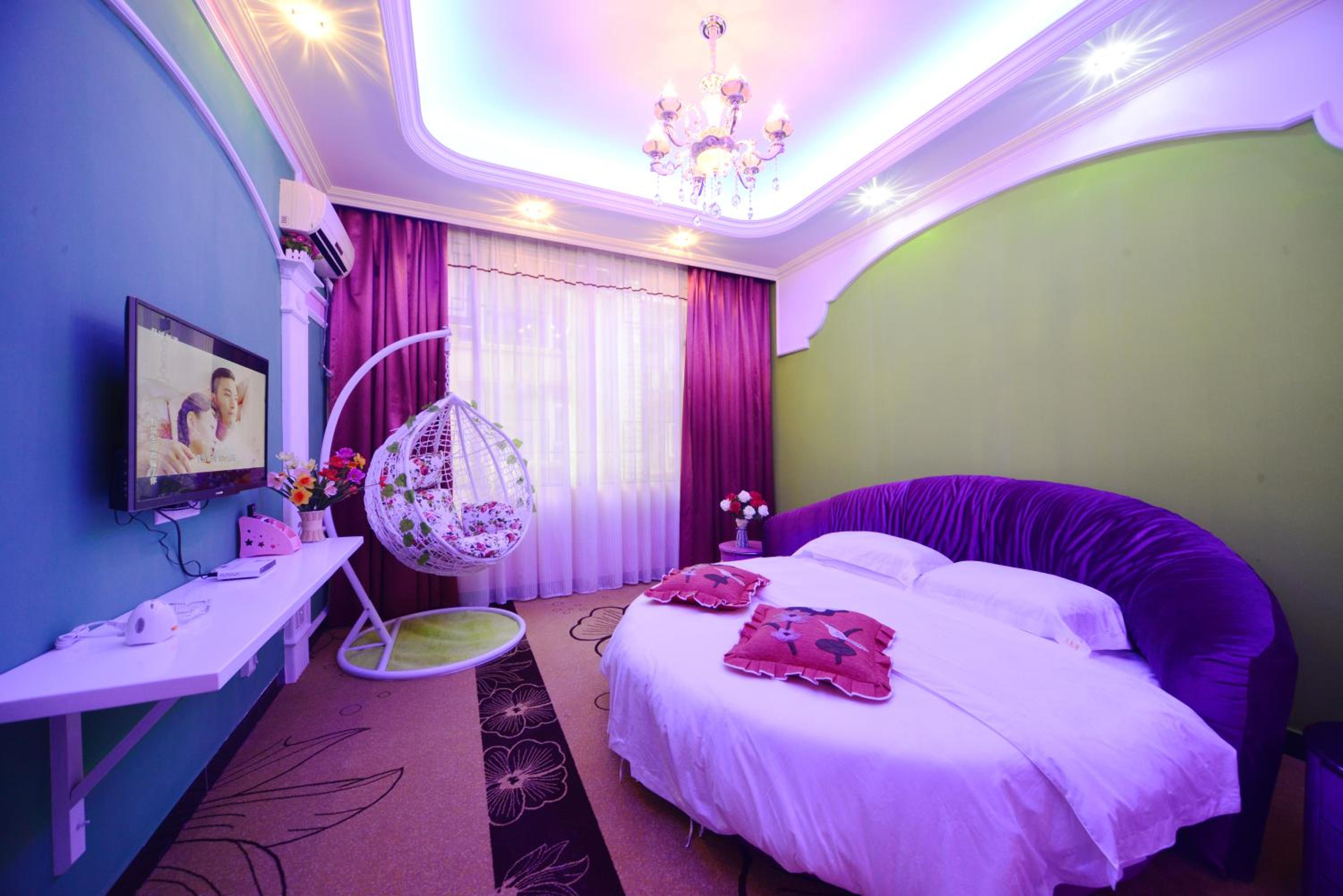 Double Room - Photo 5