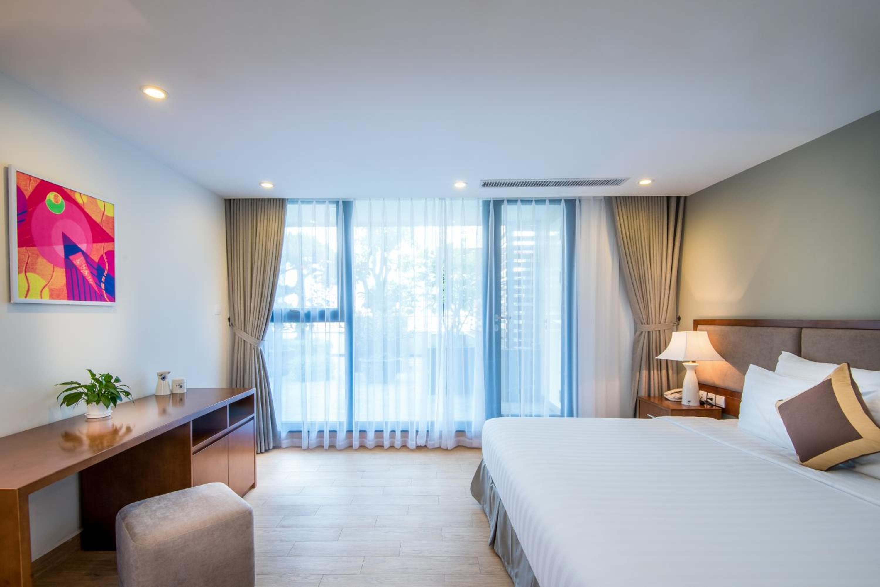 Deluxe Apartment