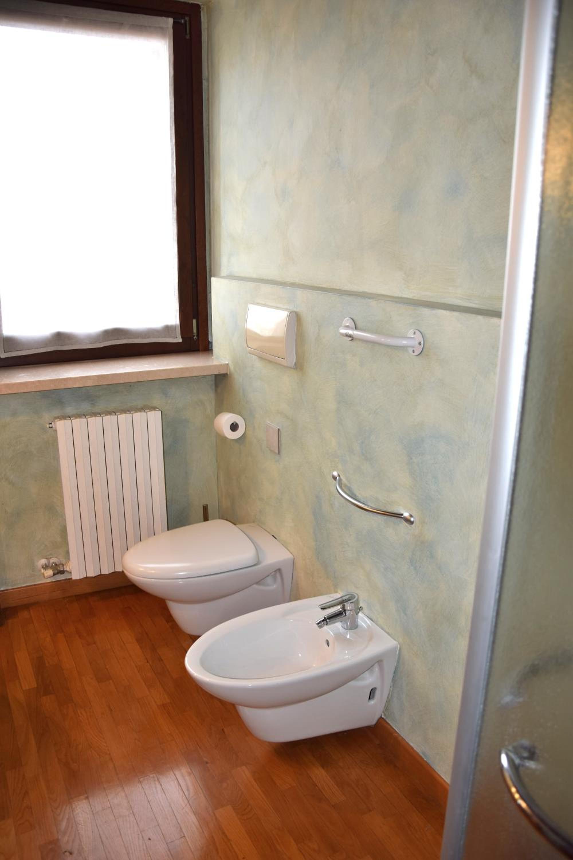 Double Room With Private External Bathroom photo 2