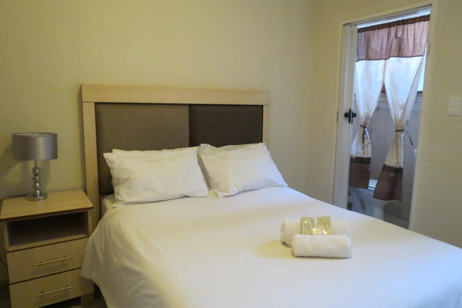 Standard Double Room with Fan photo 1
