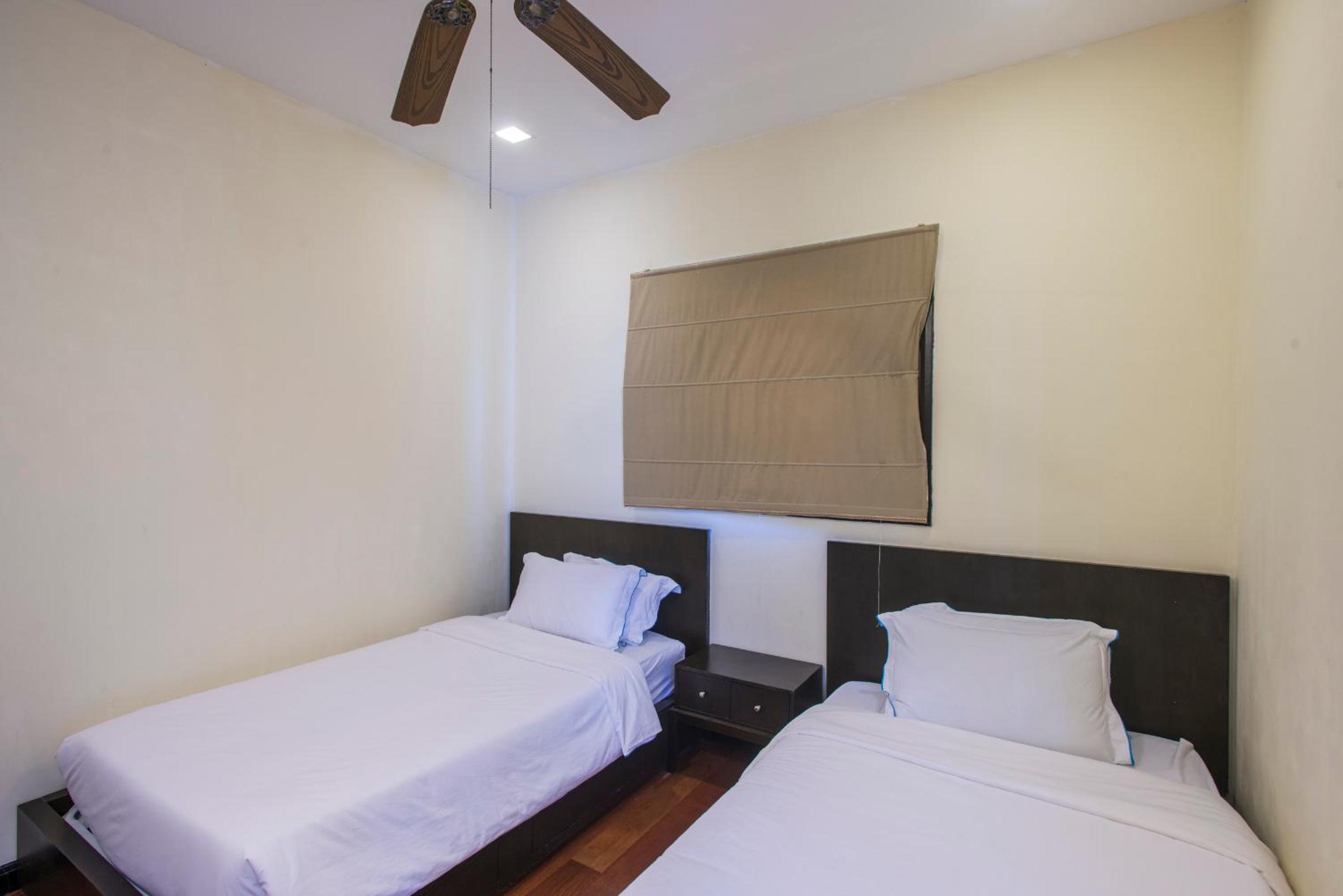 Two-Bedroom Villa Beach Front - Photo 25