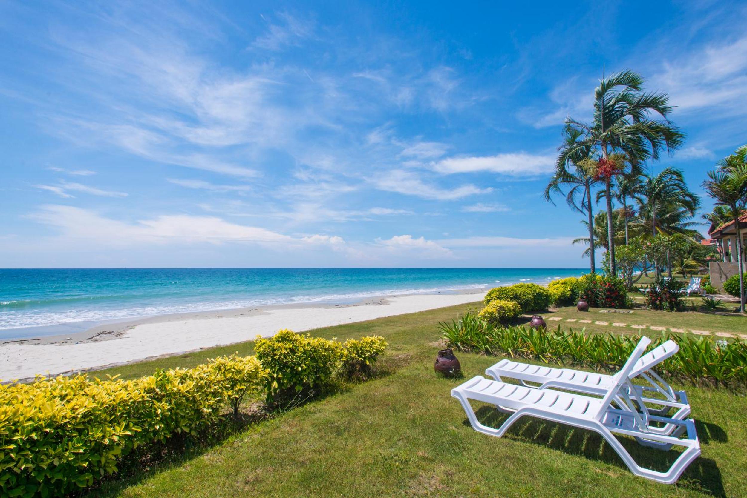 Two-Bedroom Villa Beach Front - Photo 39