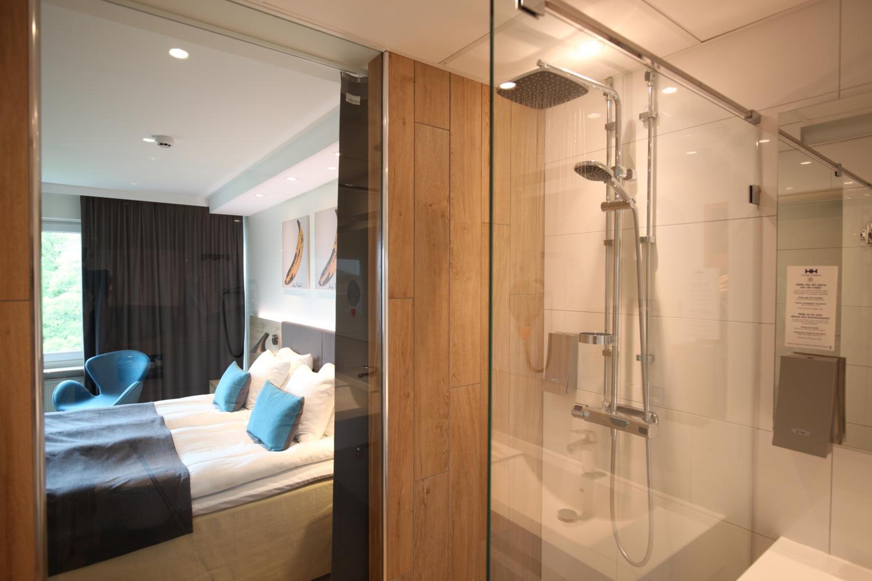 Business King Room - Photo 6
