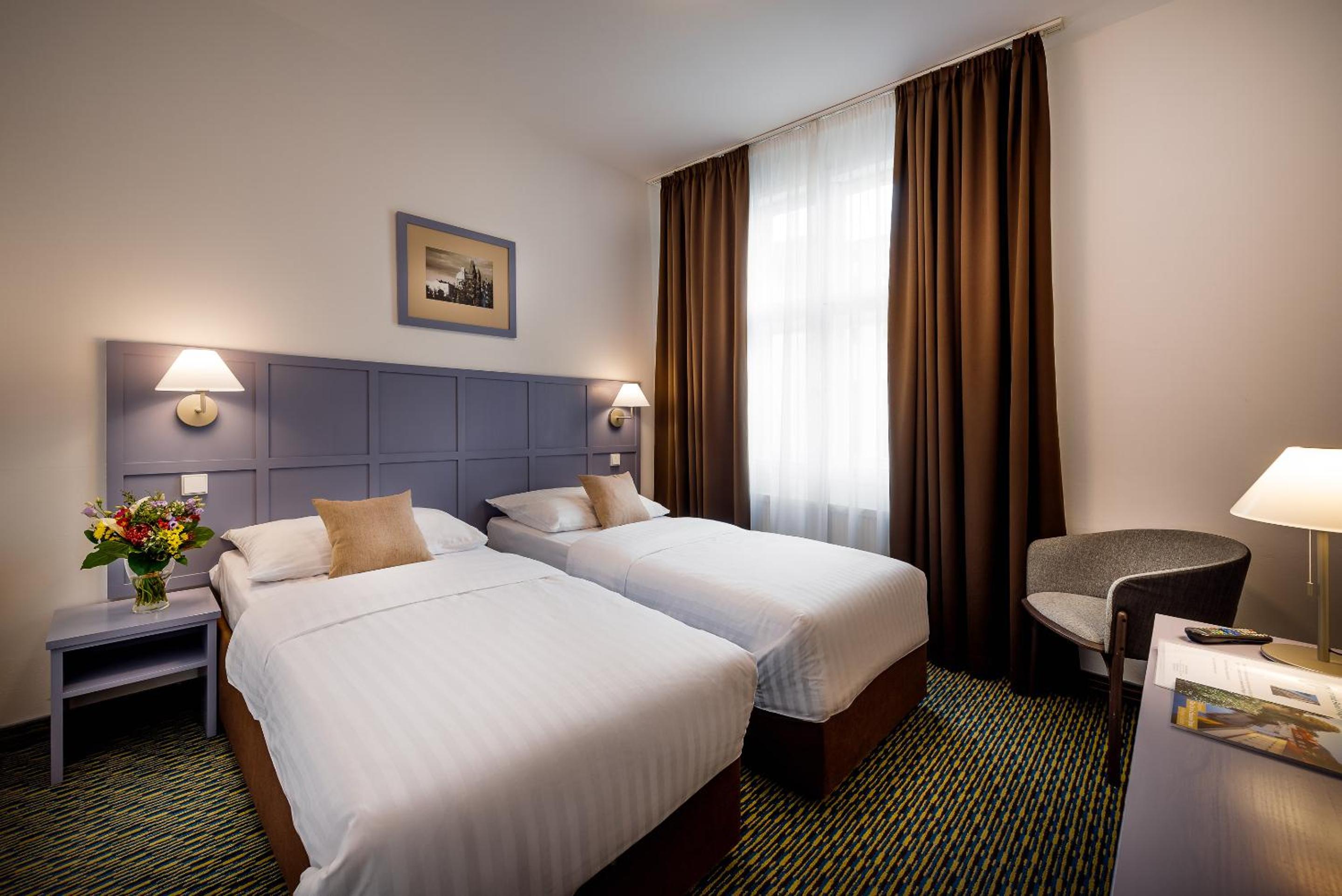 Superior Double Room - Photo 8