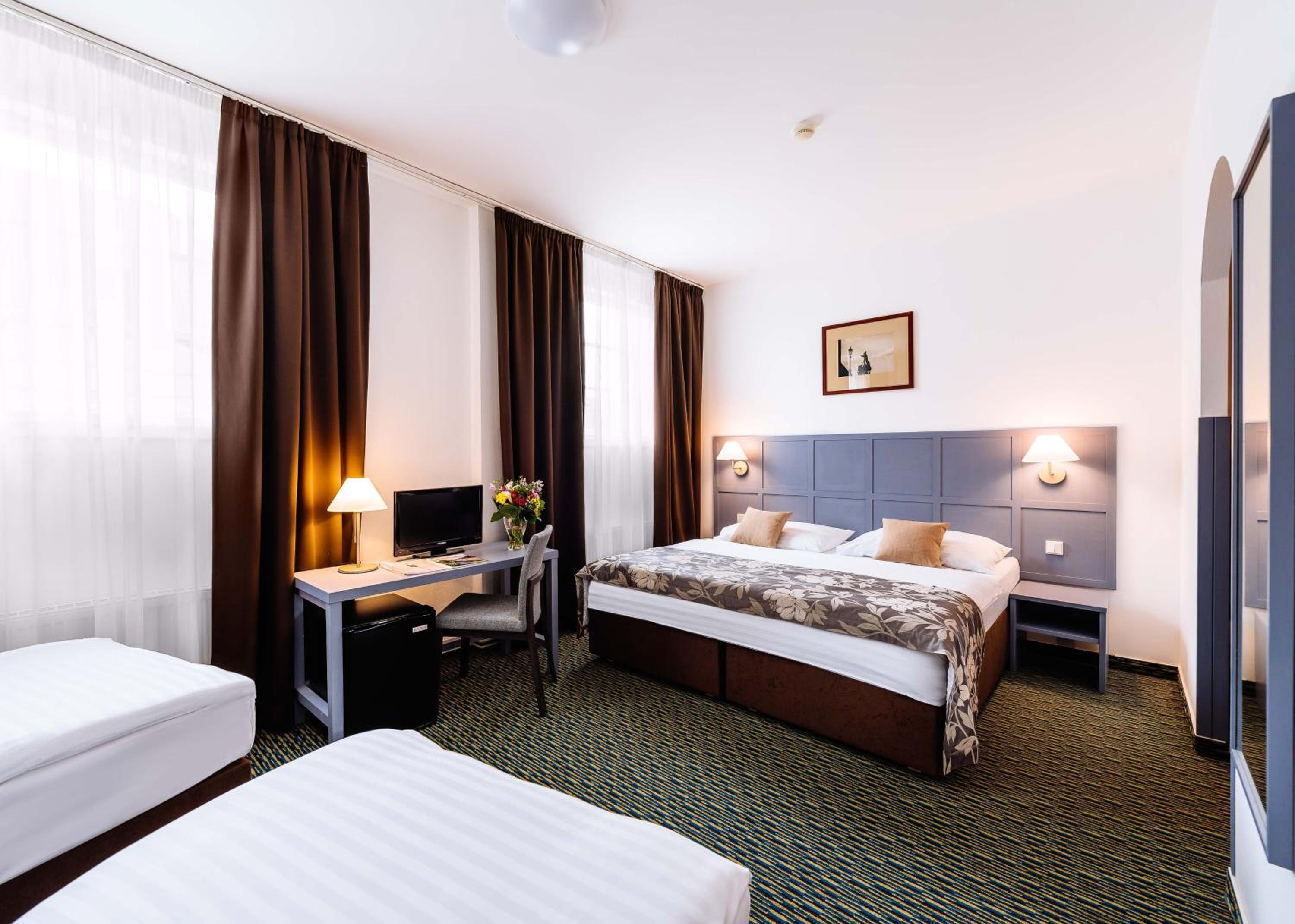 Superior Triple Room - Photo 2