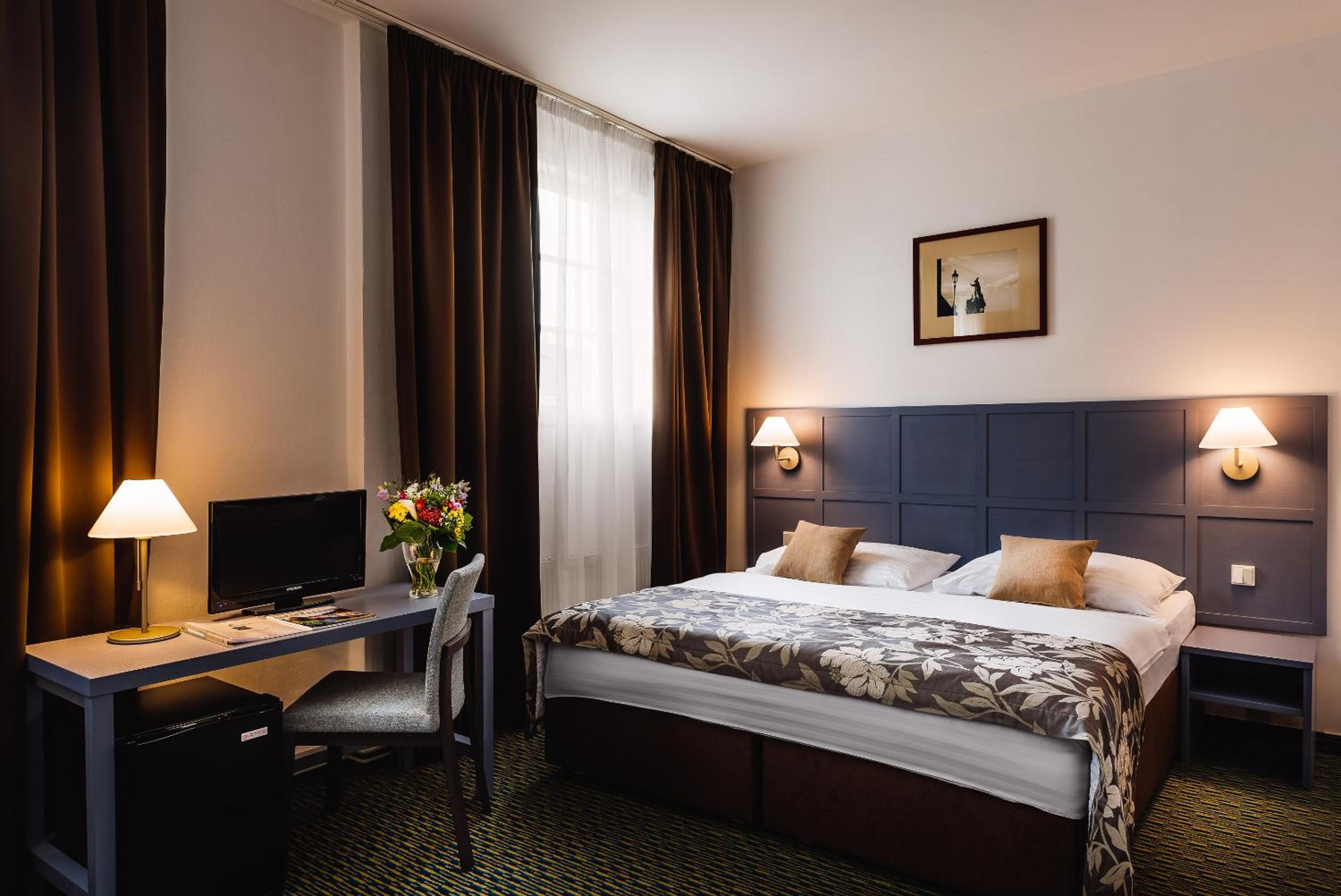 Superior Triple Room - Photo 1