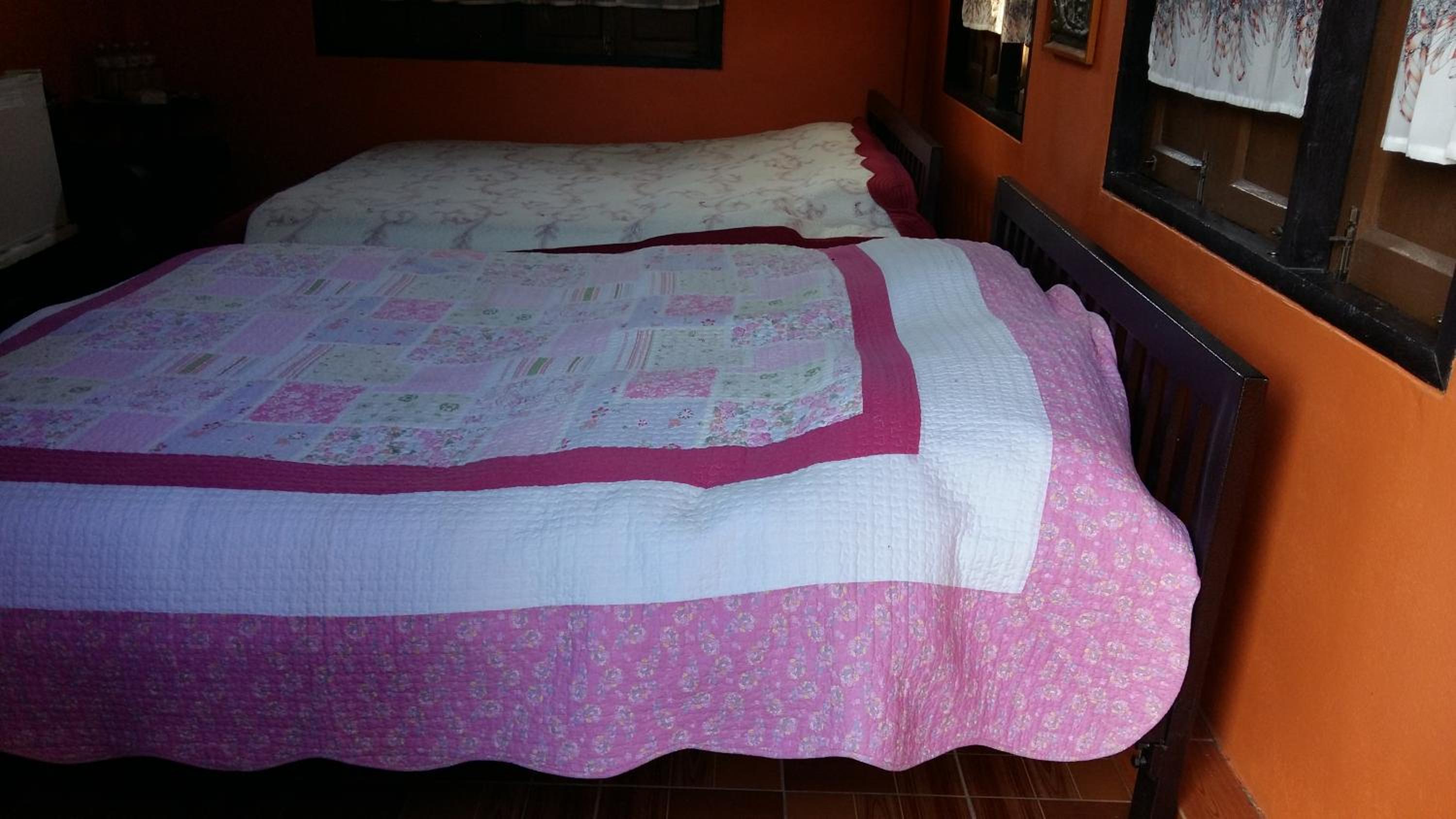 King Room with Two King Beds photo 2
