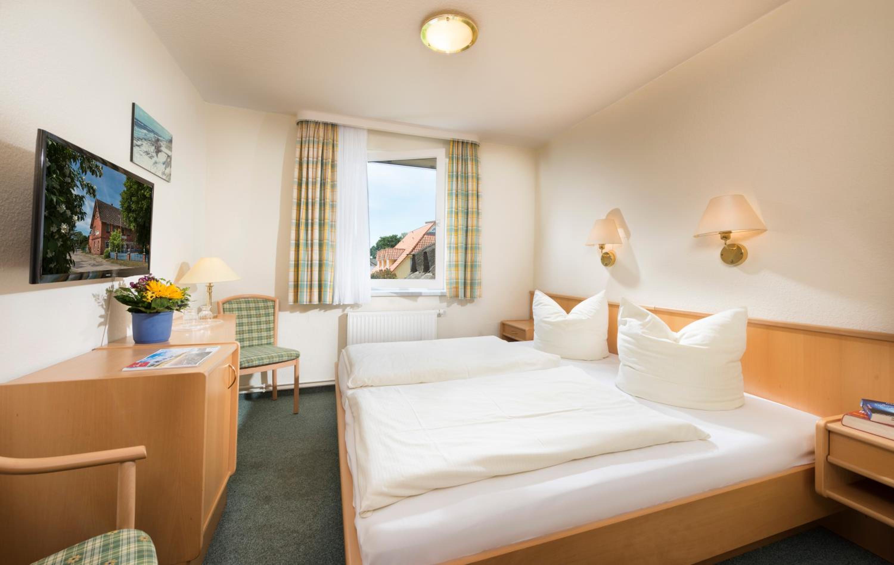 Standard Double Room photo 1