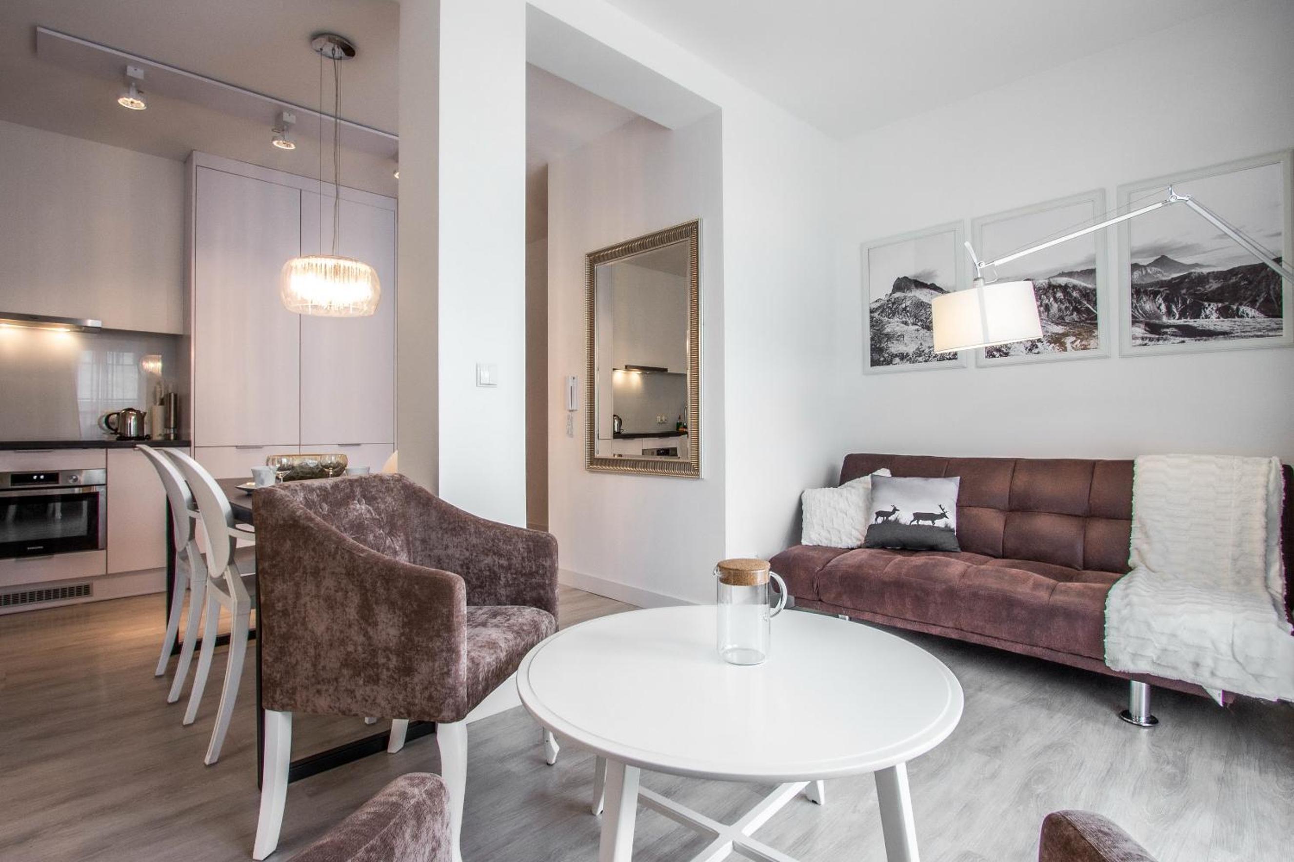 Deluxe Apartment (4 Adults)