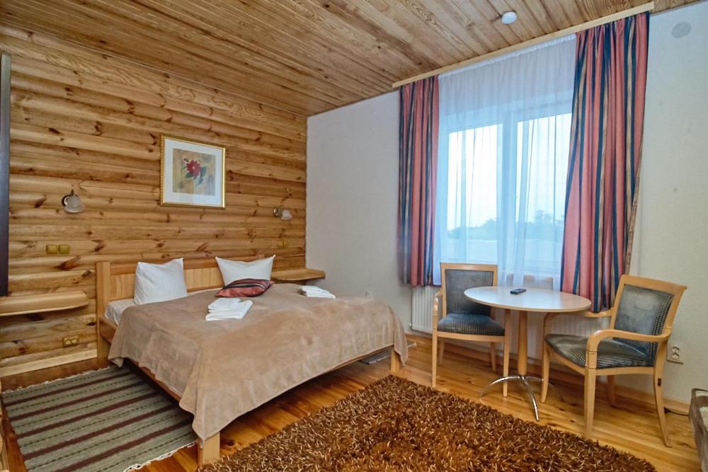 Large Double Room photo 3