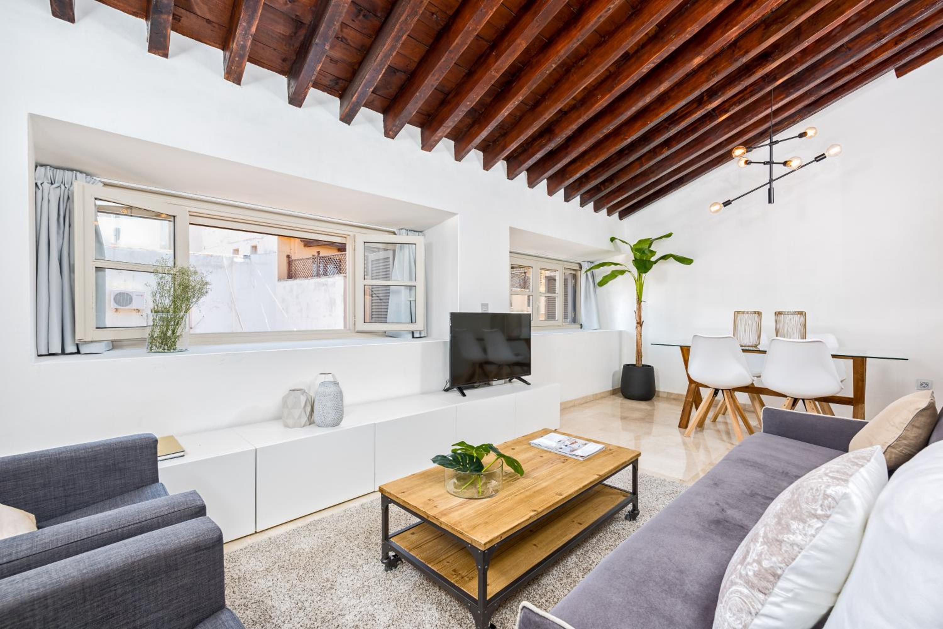 Apartamento de una habitación en la calle Méndez Núñez 2