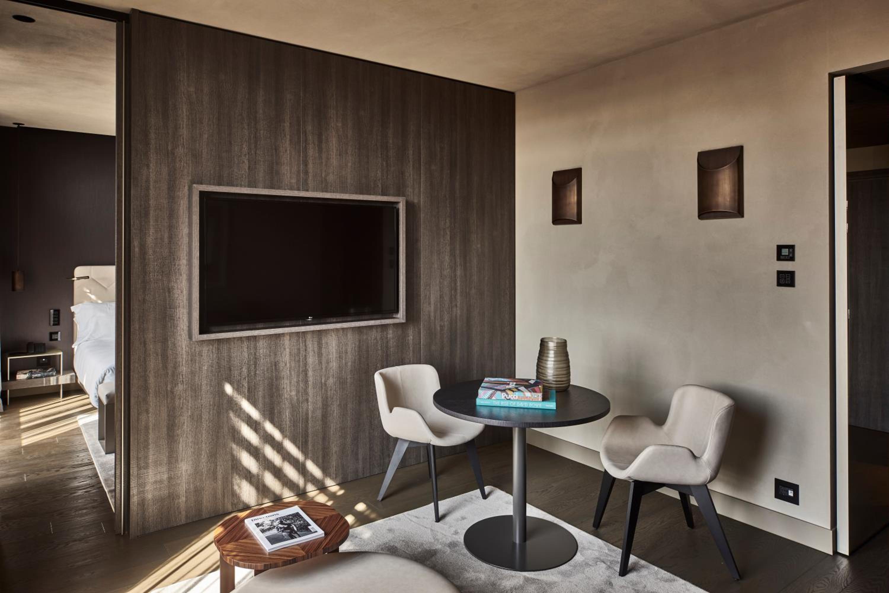 Superior Junior Suite