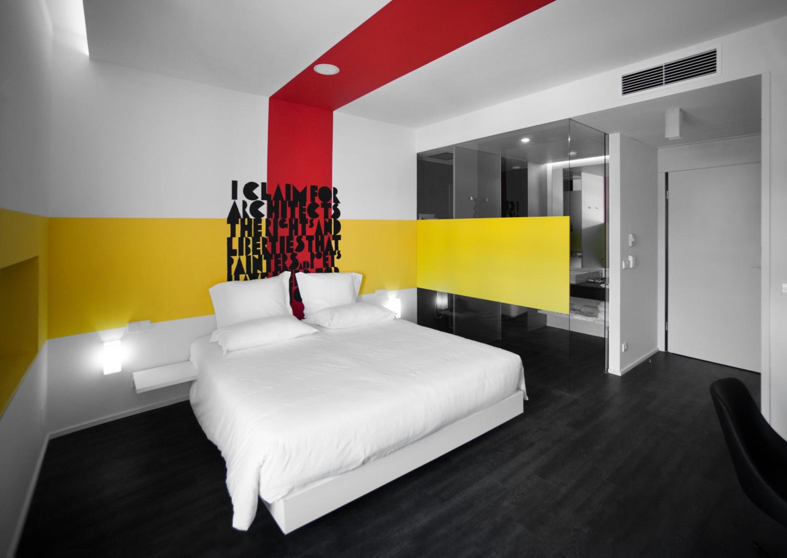 Double or Twin Room with Spa Access - Photo 2