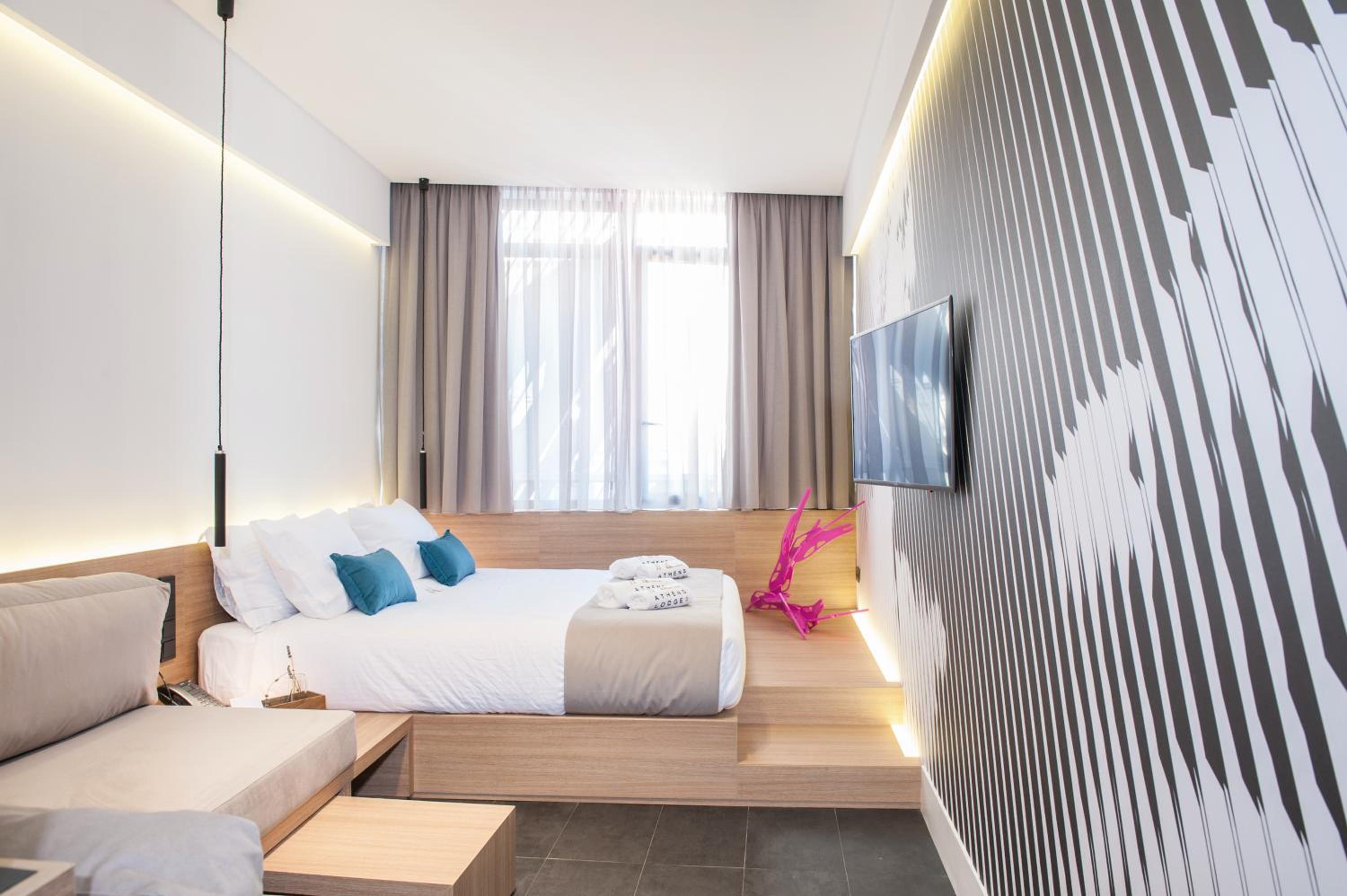Superior Room Partial Acropolis View photo 3