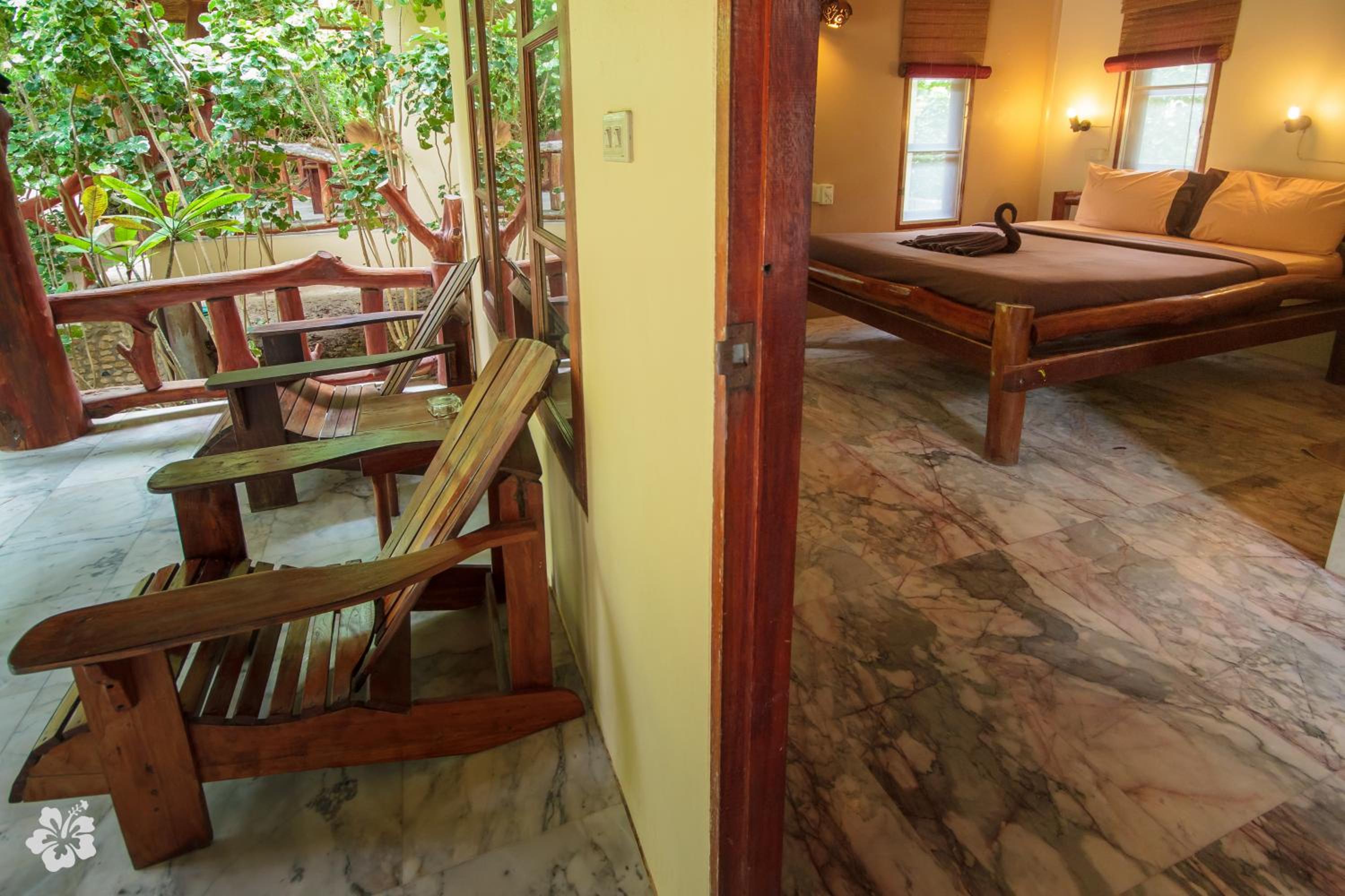 Bungalow with Air Condition photo 1