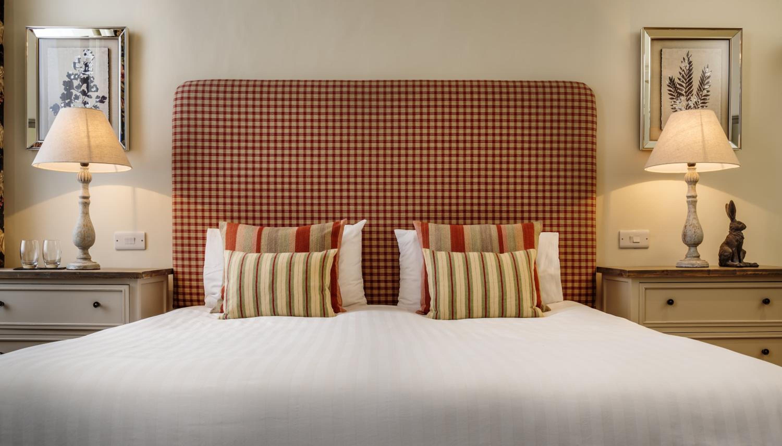 Deluxe King Room photo 1