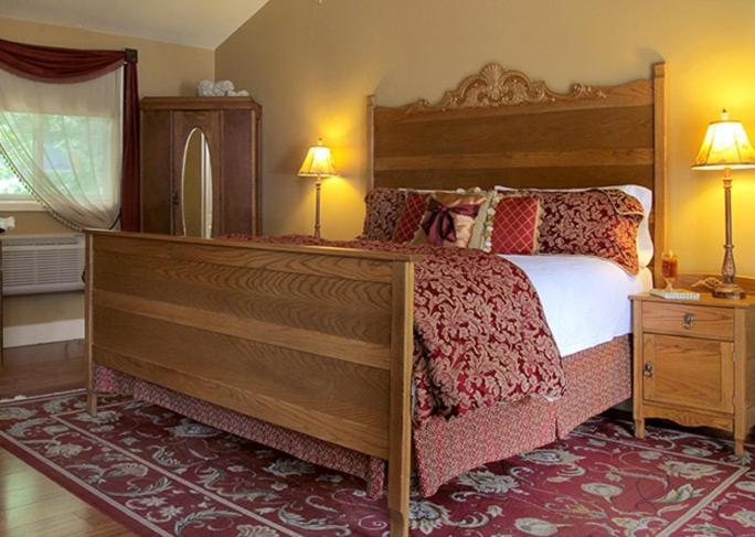 Suite with Spa Bath photo 2