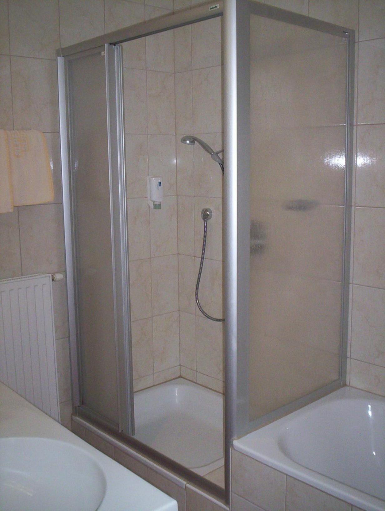 Double Room - Photo 10