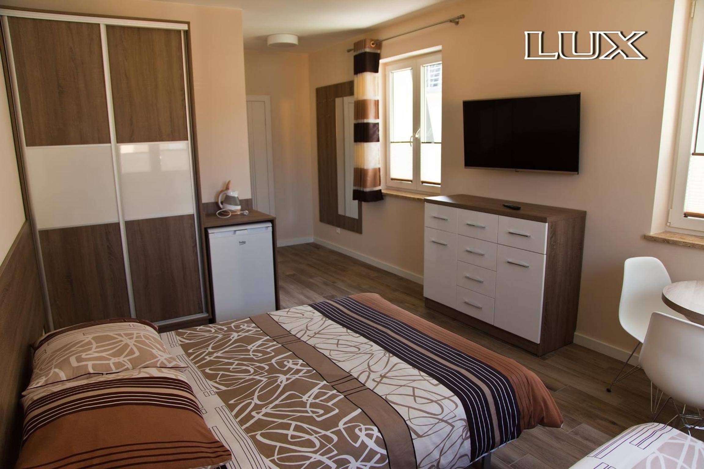 Triple Room with Bathroom