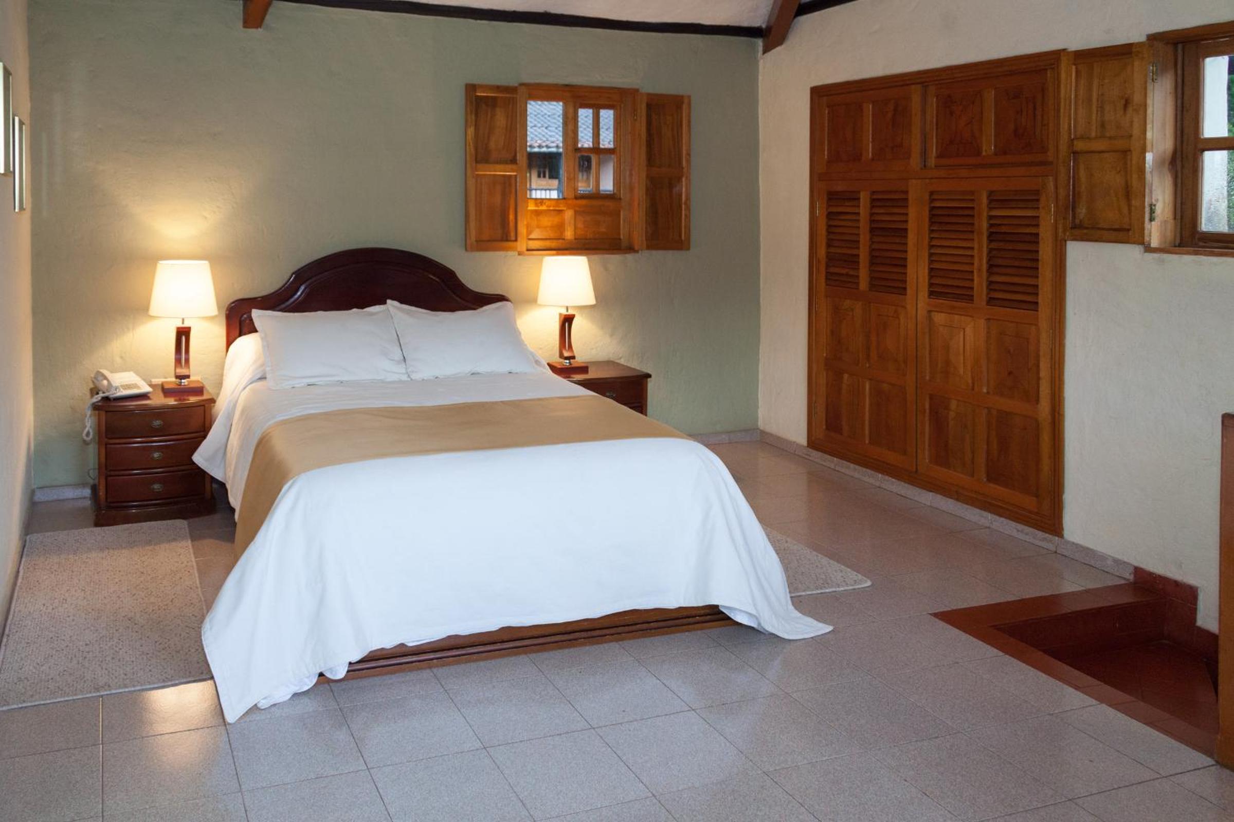 Triple Room with Mountain View