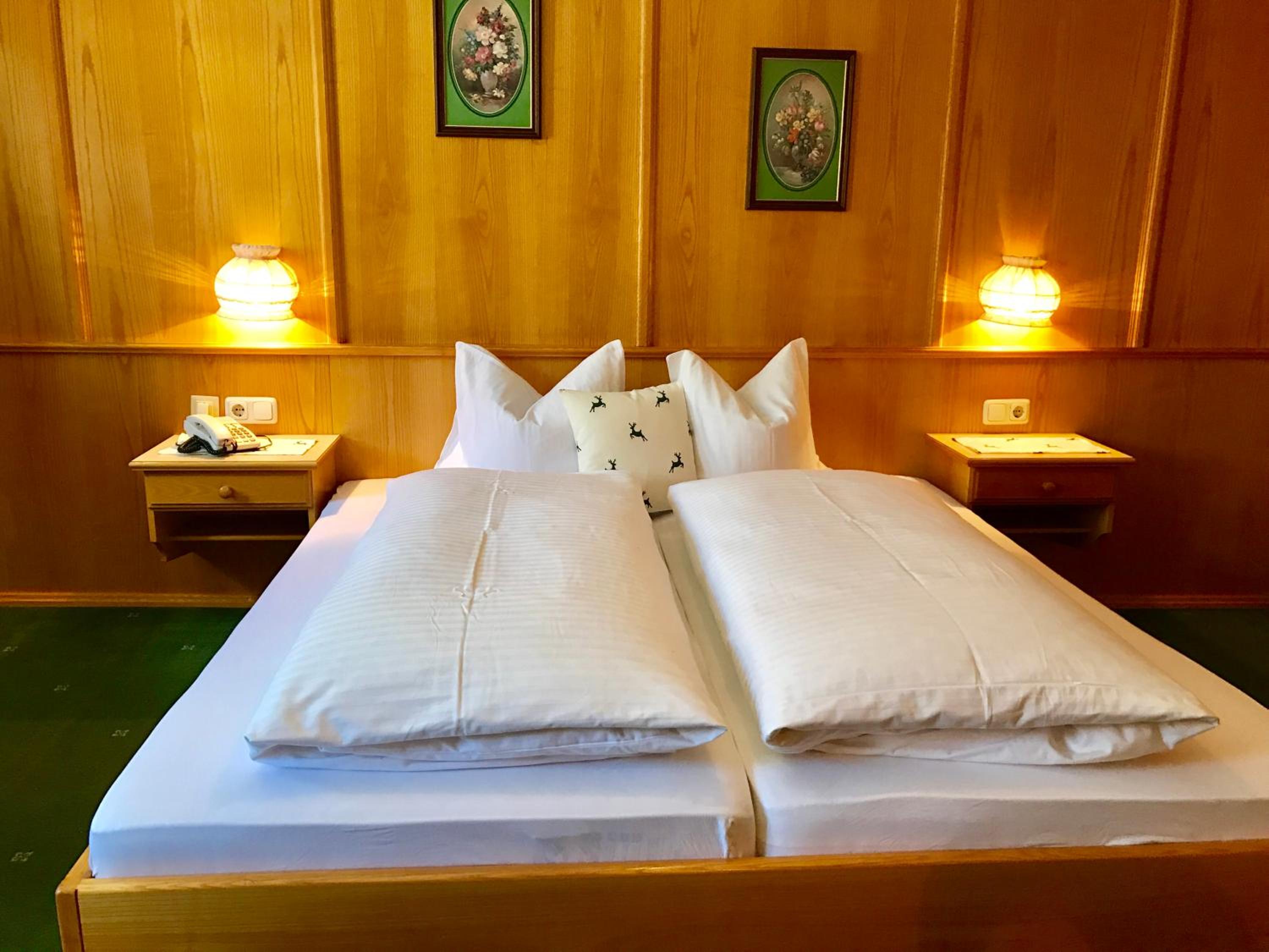 Double Room - Photo 2