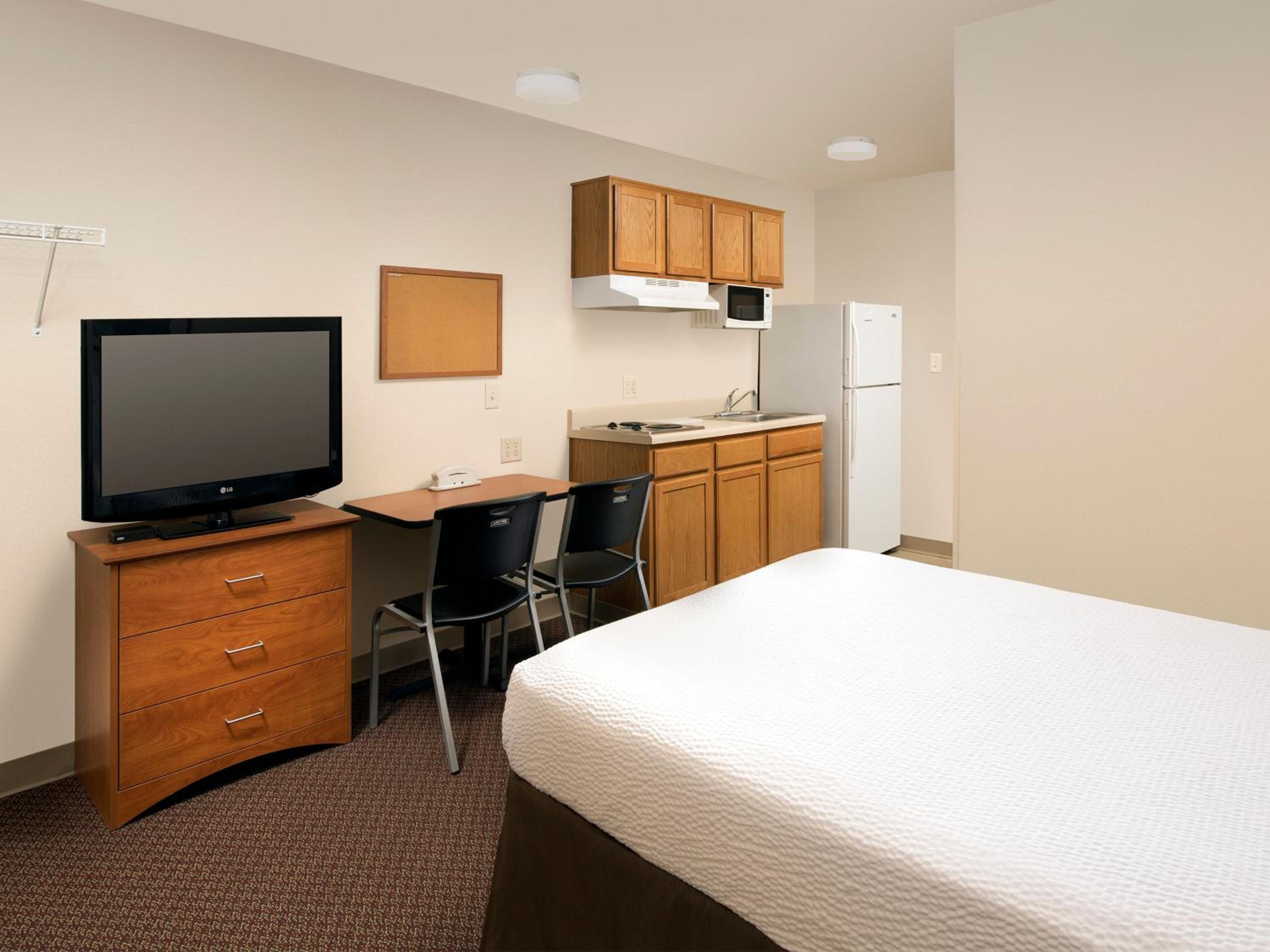 Standard Double Room - Smoking - Photo 1
