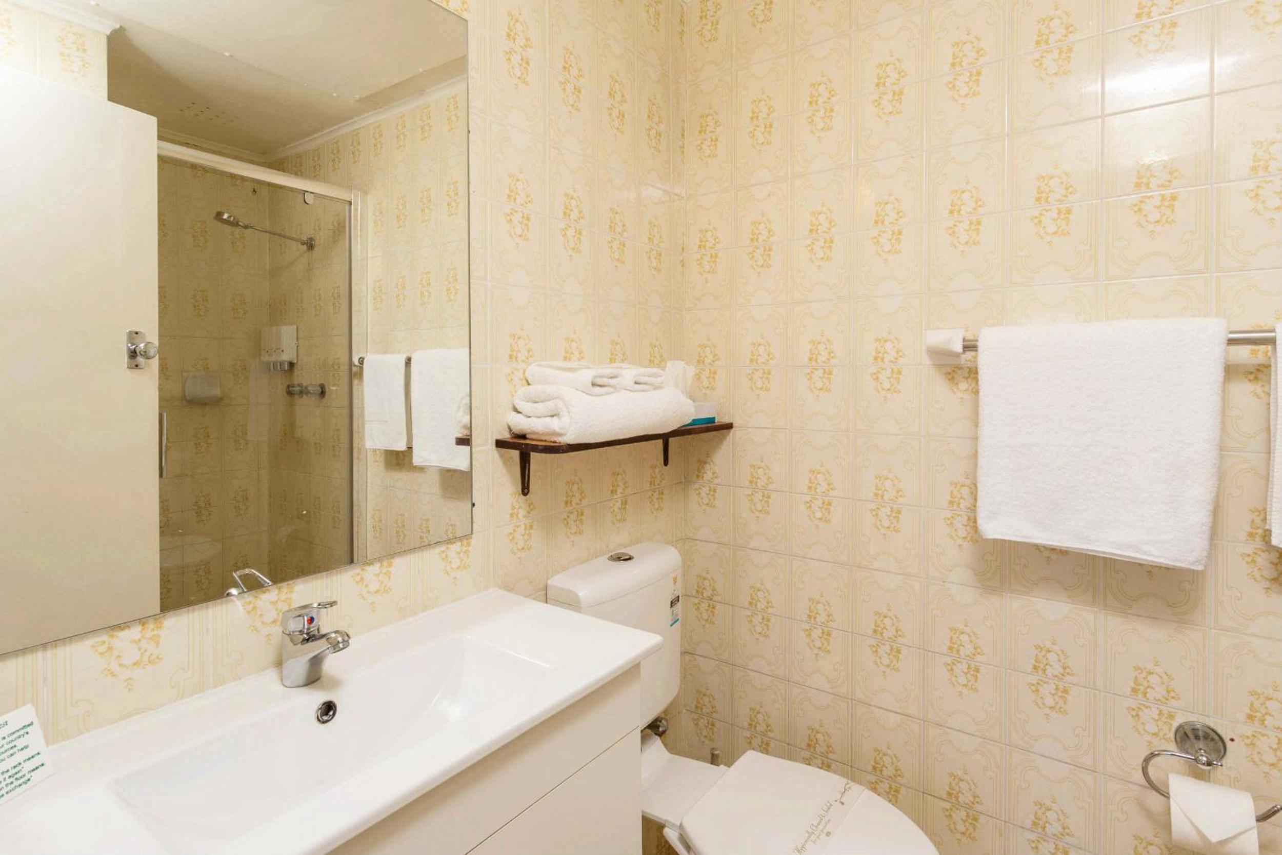 Small Single Room photo 3