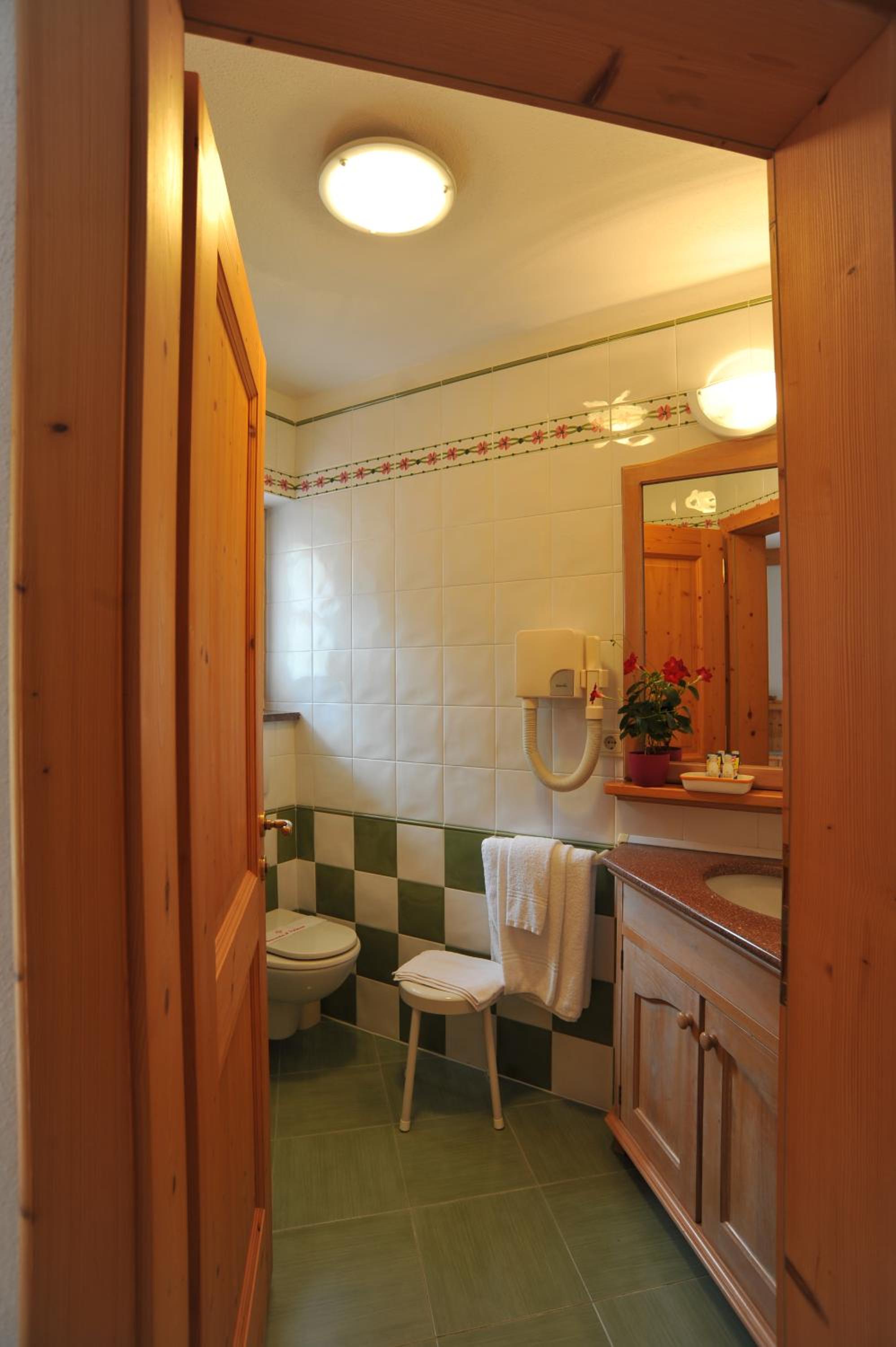 Double Room (1 Adult + 1 Child) photo 3