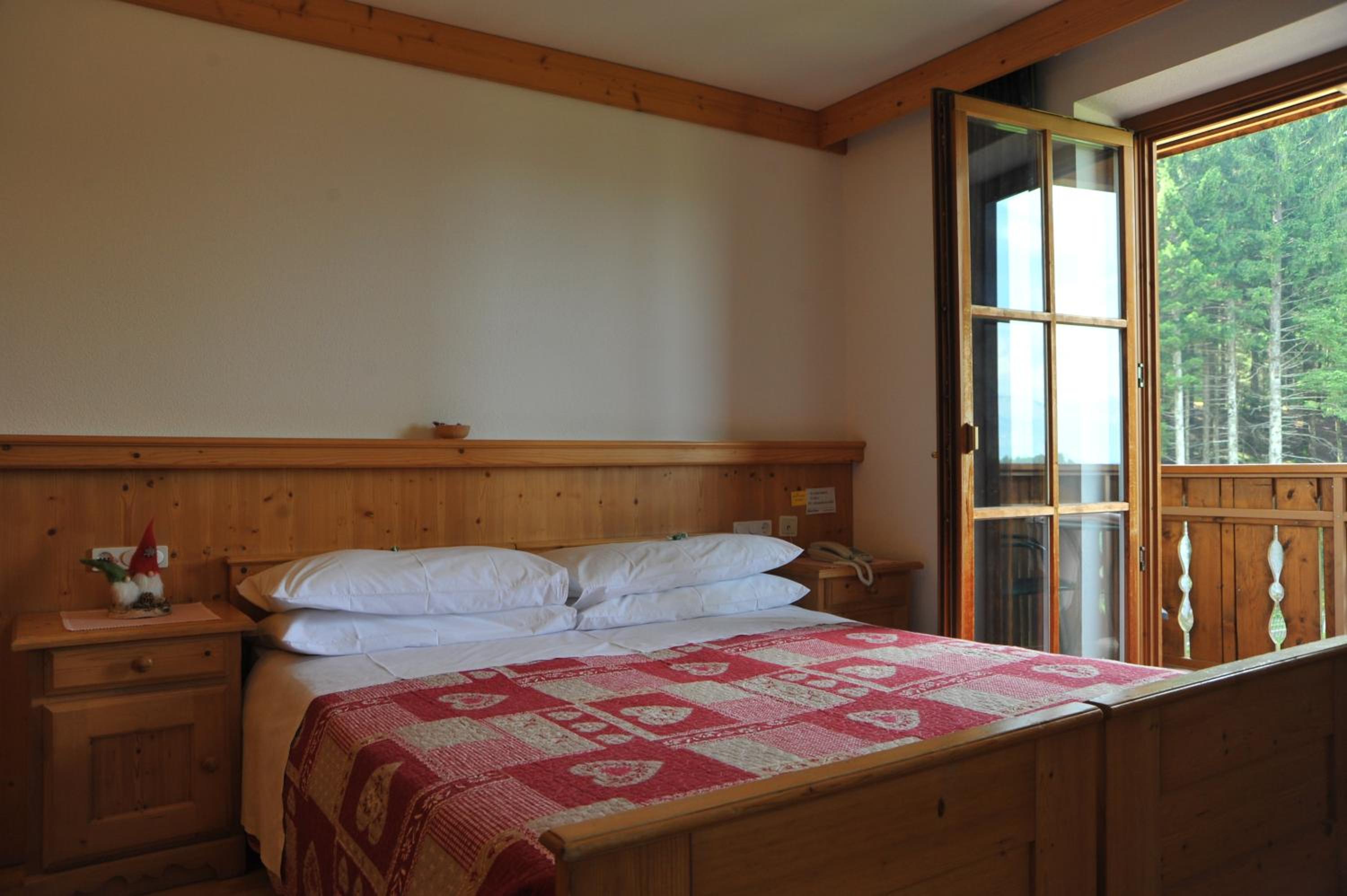 Triple Room with Mountain View photo 1