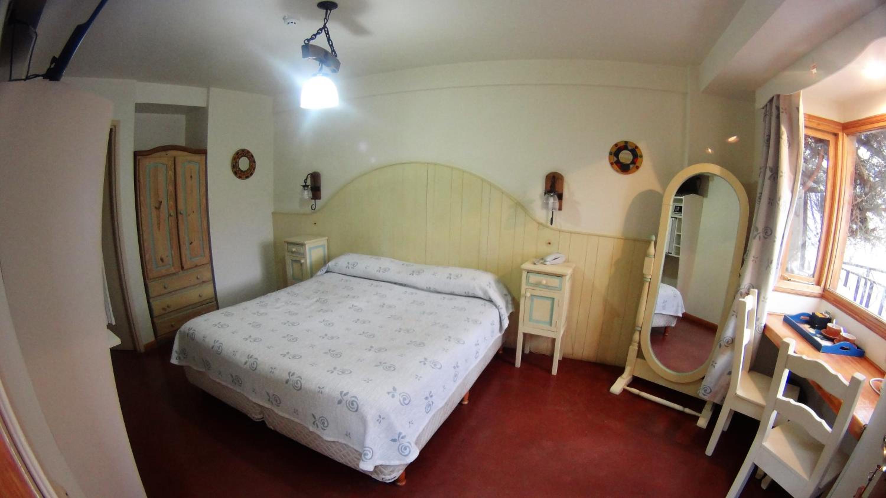 Double or Twin Room photo 2