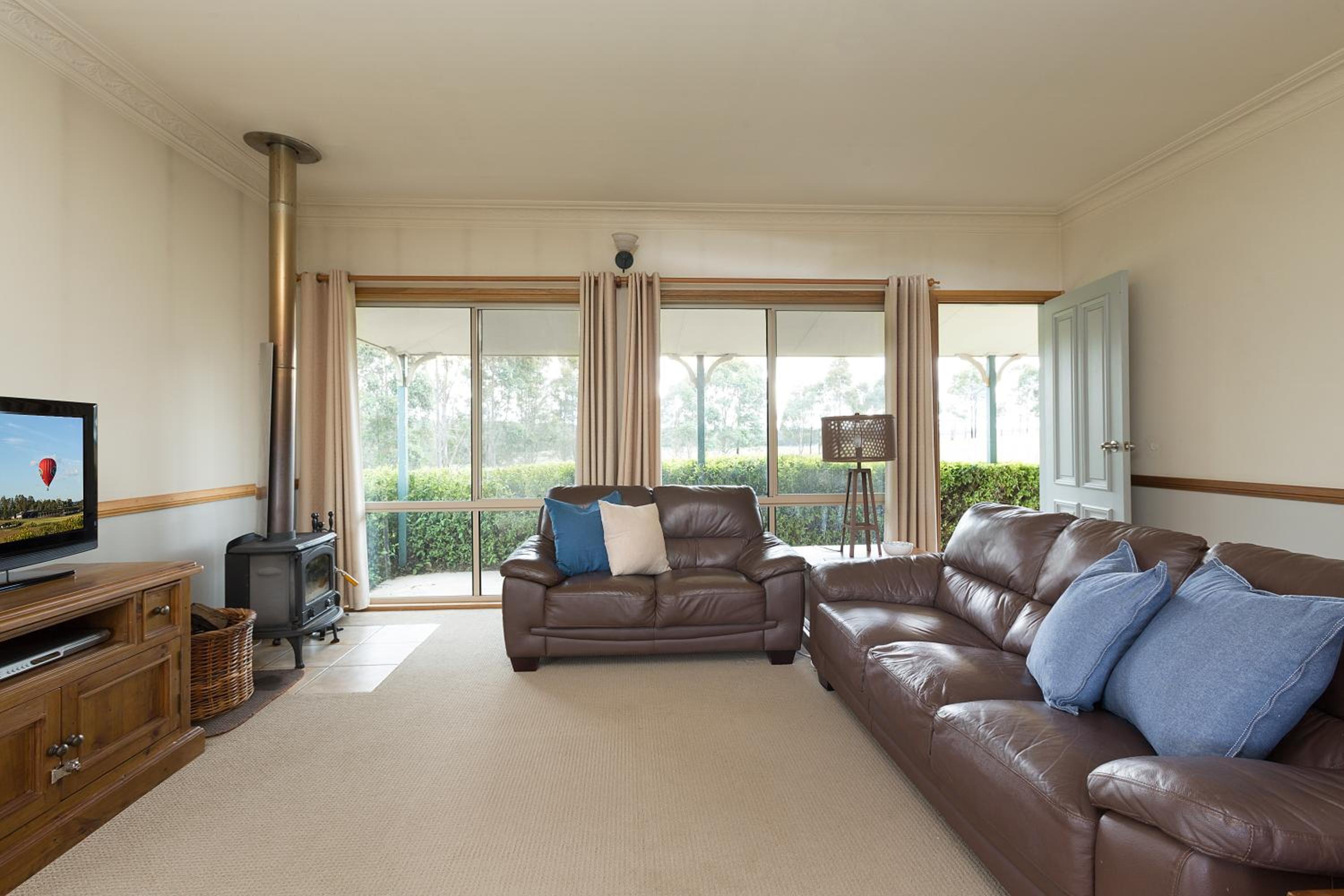 Two-Bedroom House photo 2