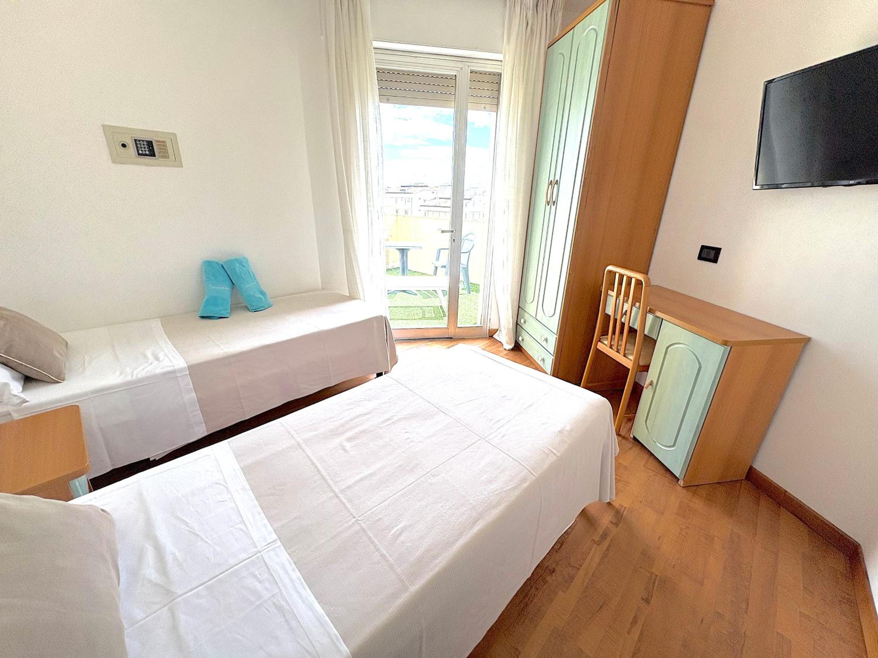 Family Room with Sea View photo 1