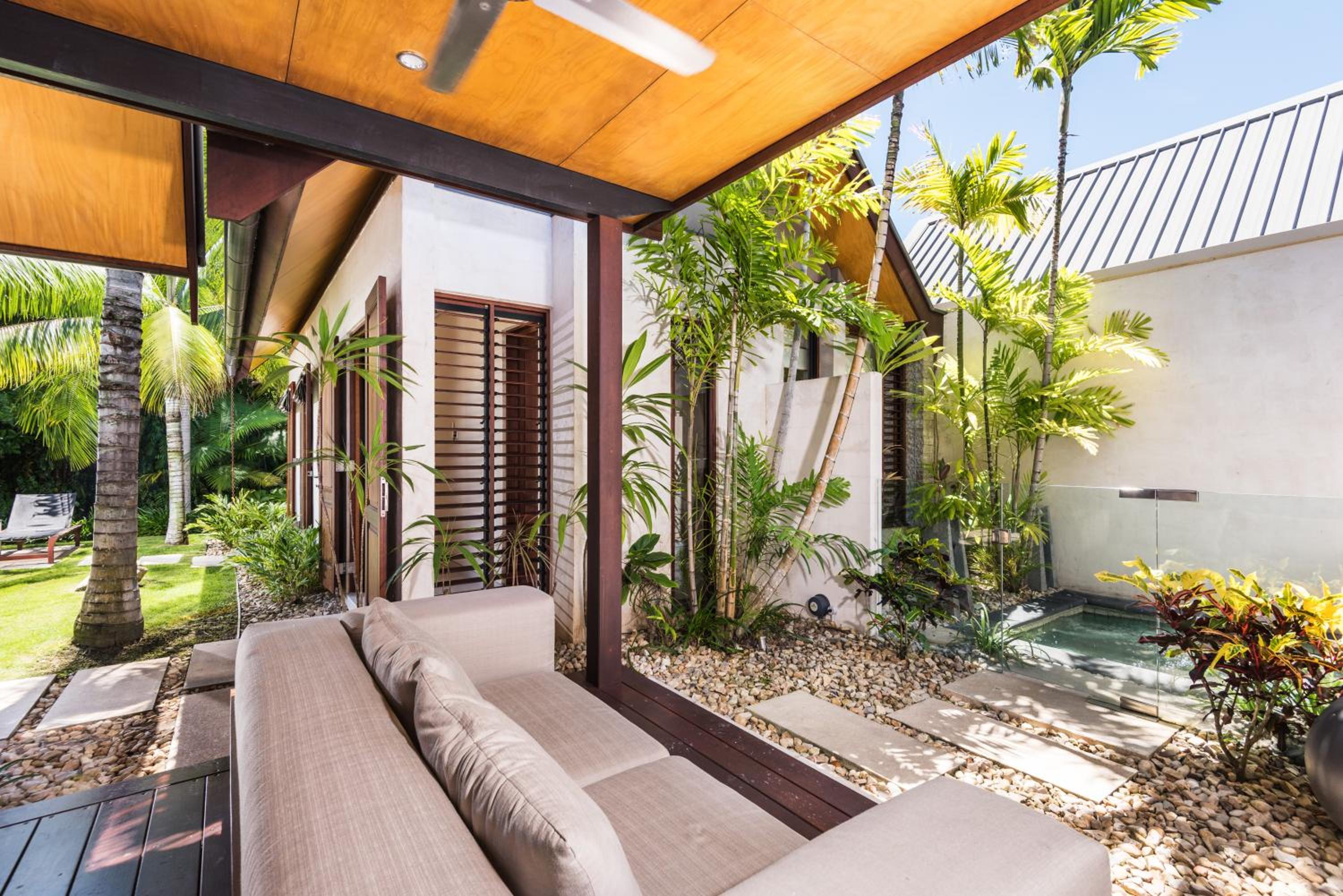 Two Bedroom Villa (Non Smoking) photo 3