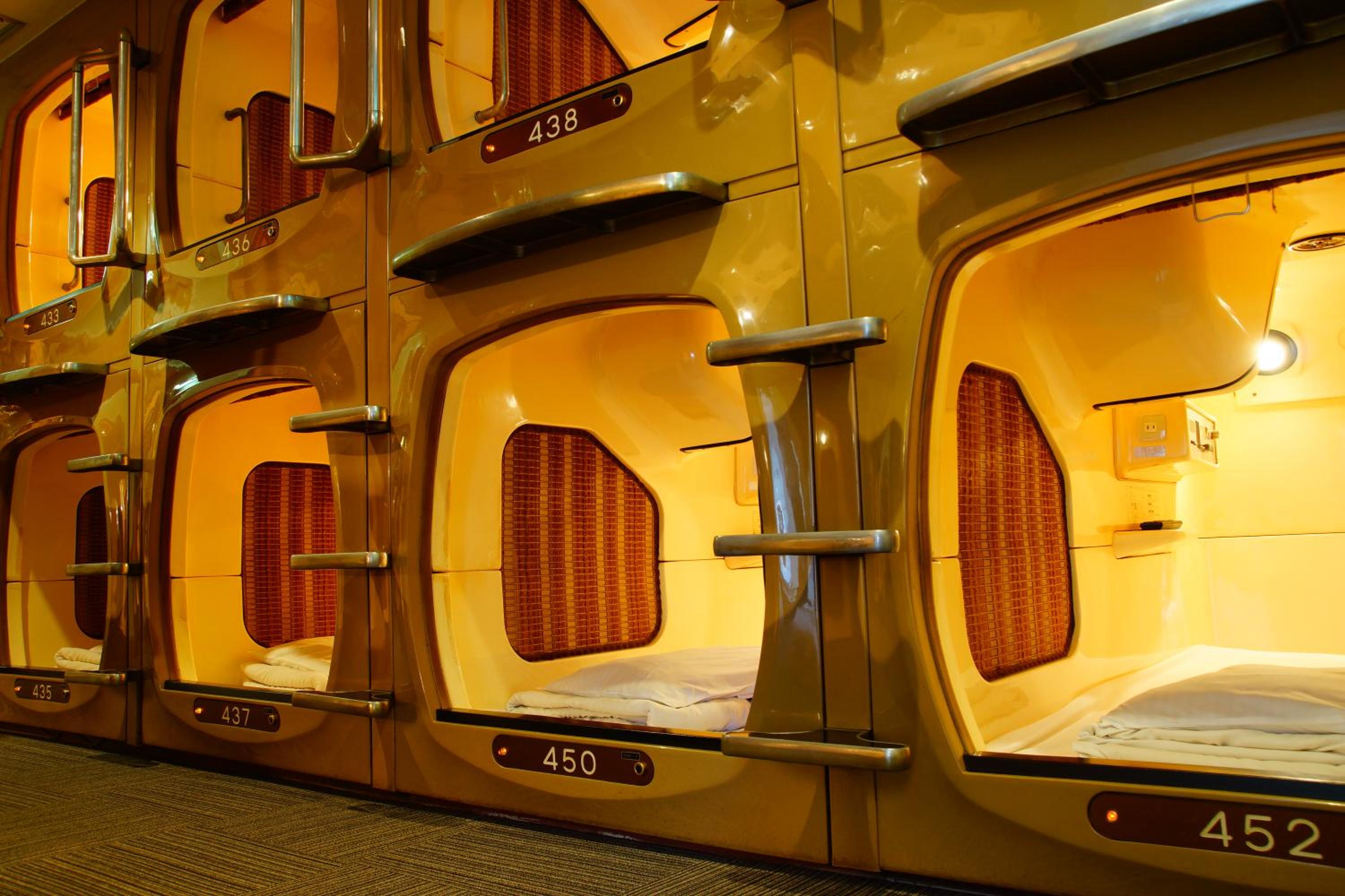 Capsule Room for Female  photo 2