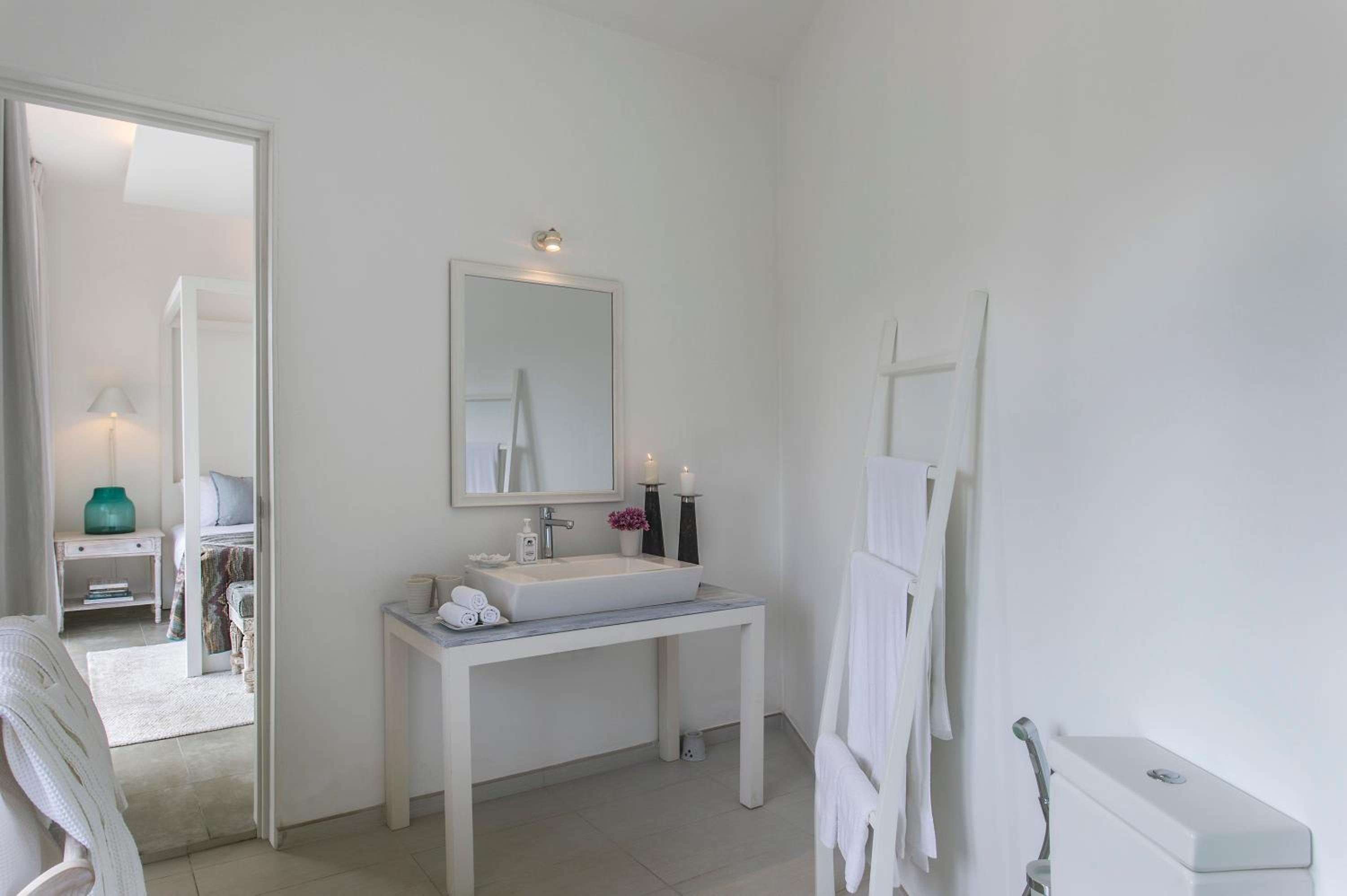 Superior Suite with Sea View photo 2