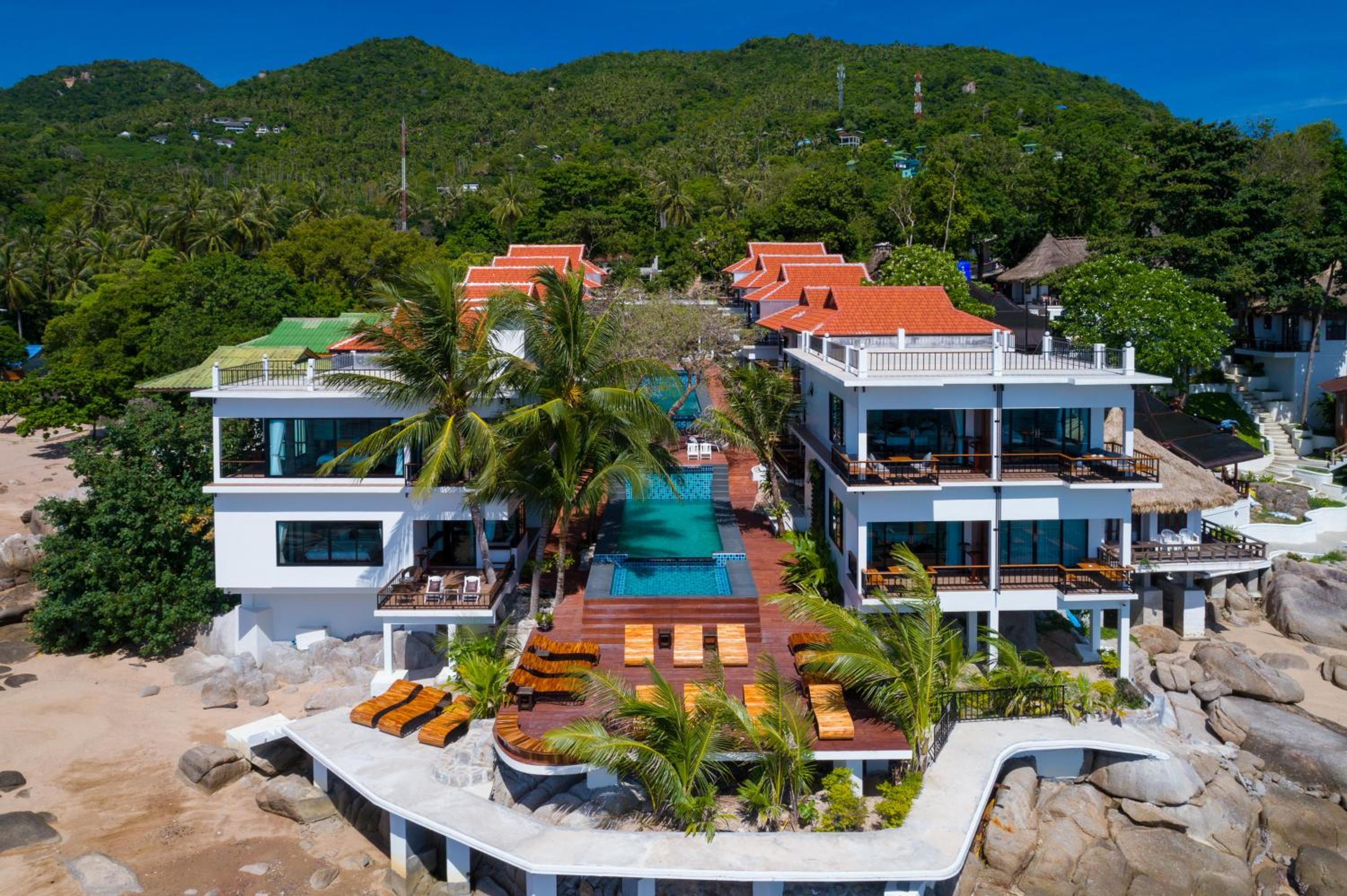 Deluxe Double or Twin Room with Sea View - Photo 6