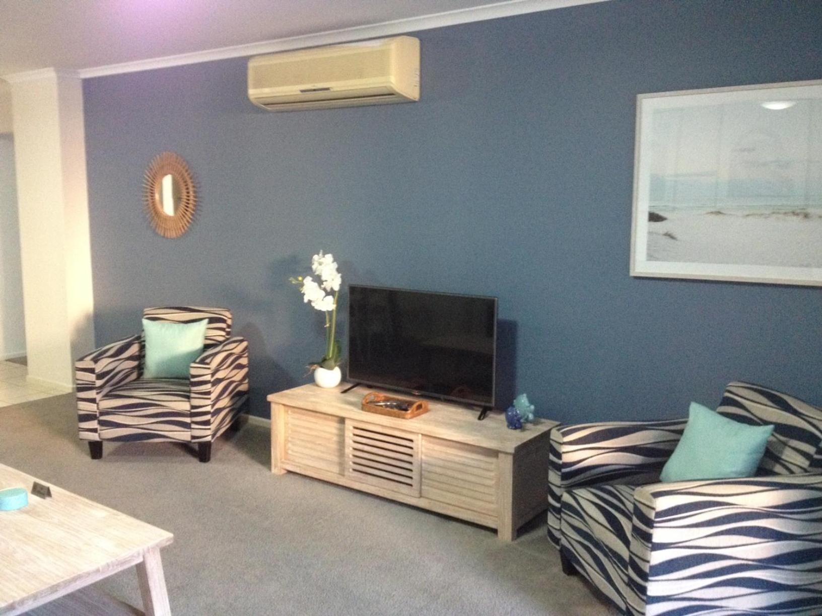 Two-Bedroom Apartment with Spa Bath