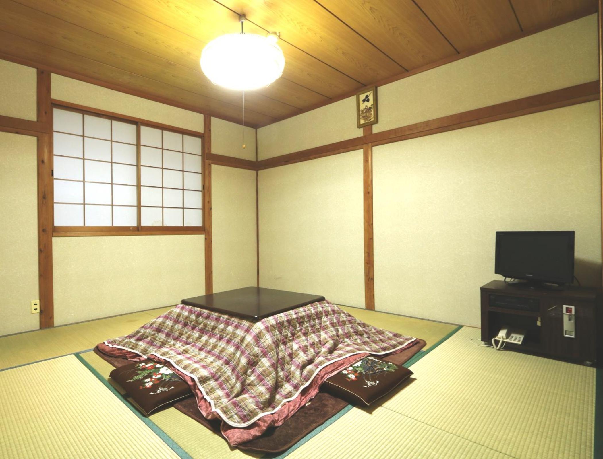 Quadruple Room with Shared Bathroom photo 1