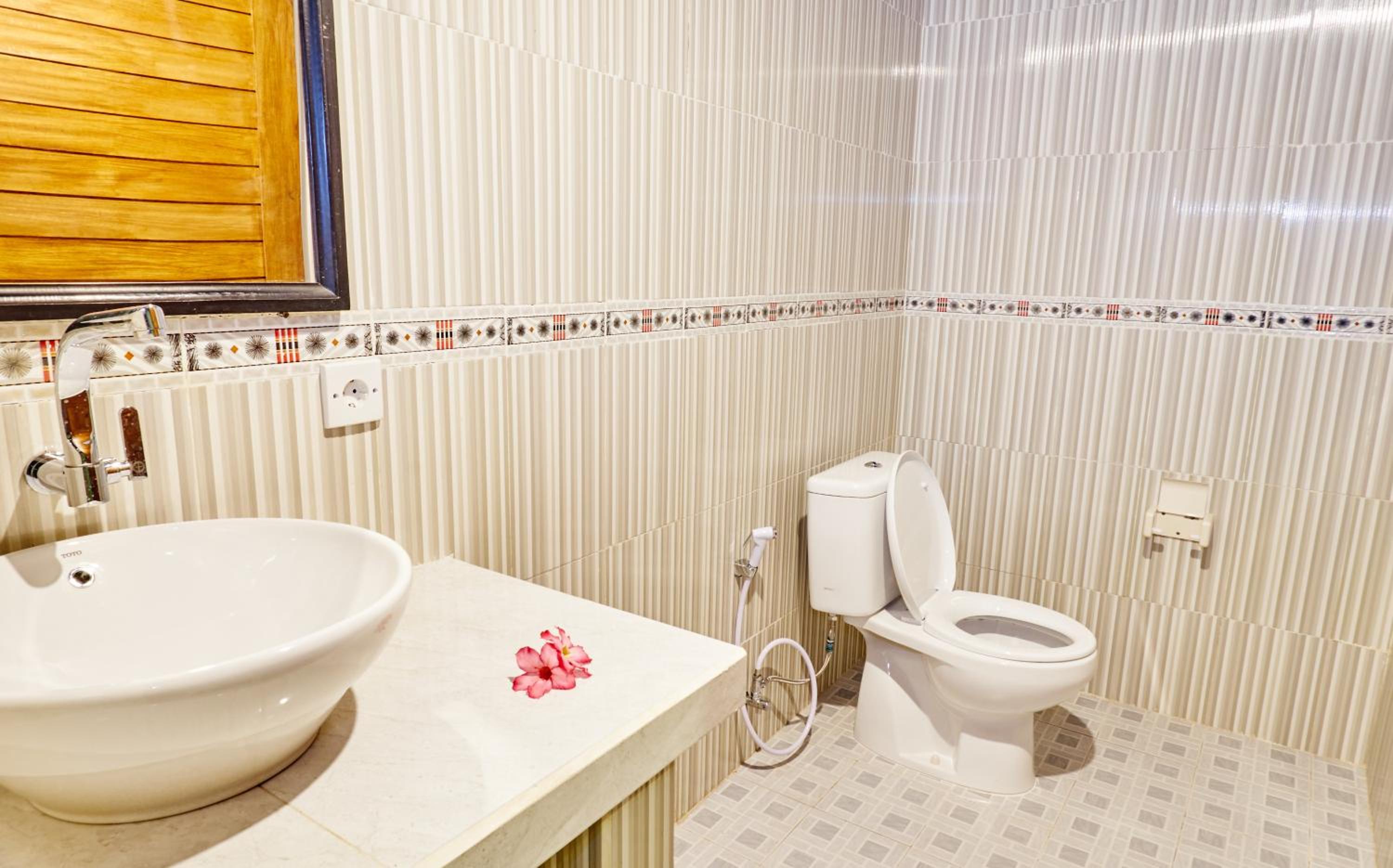 Double Room with Pool photo 2