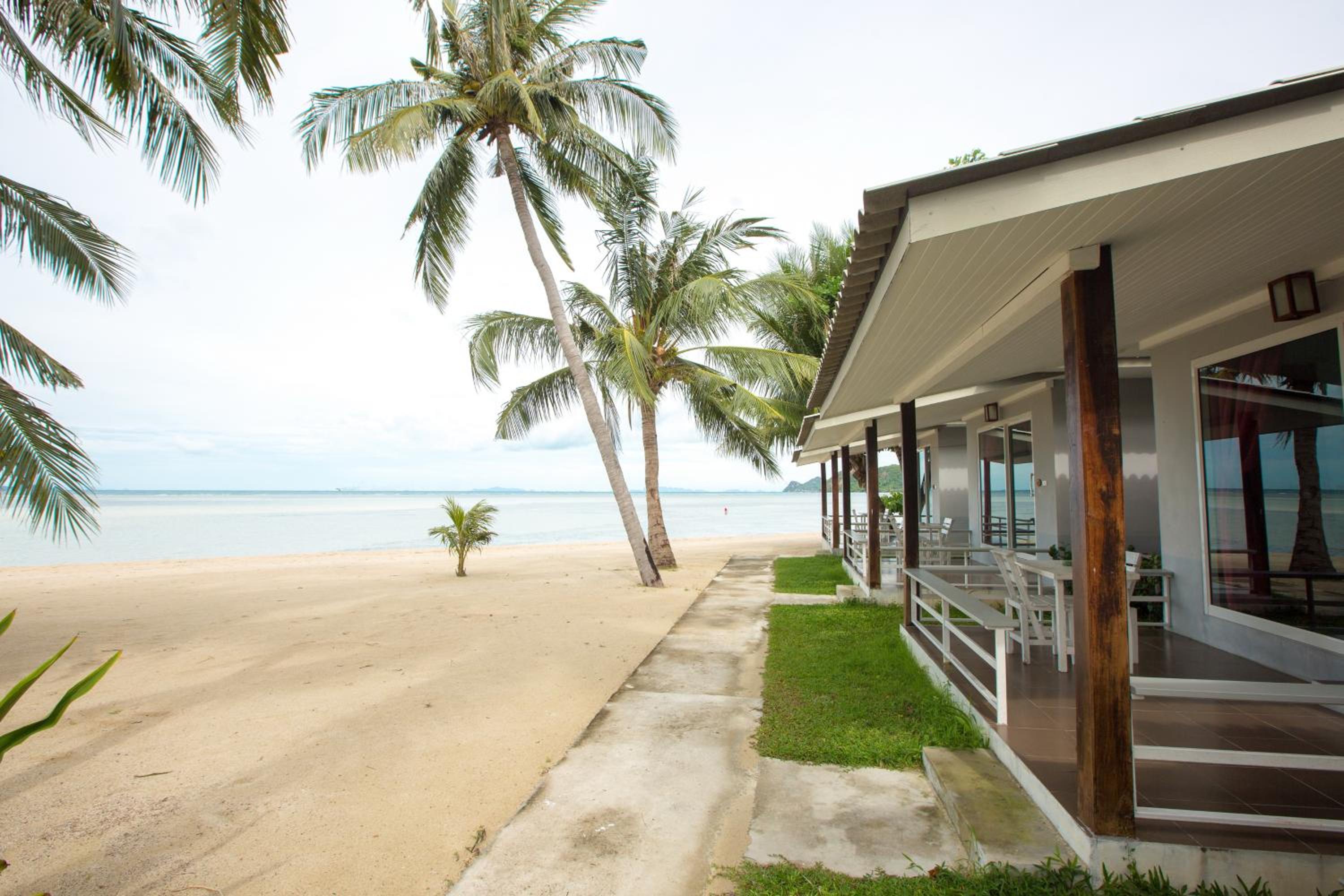 Villa with Beach Access - Photo 11