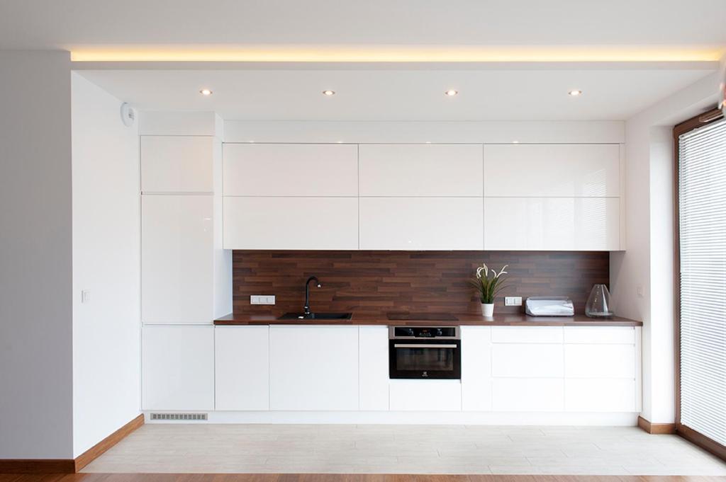 Two-Bedroom Apartment - Photo 2