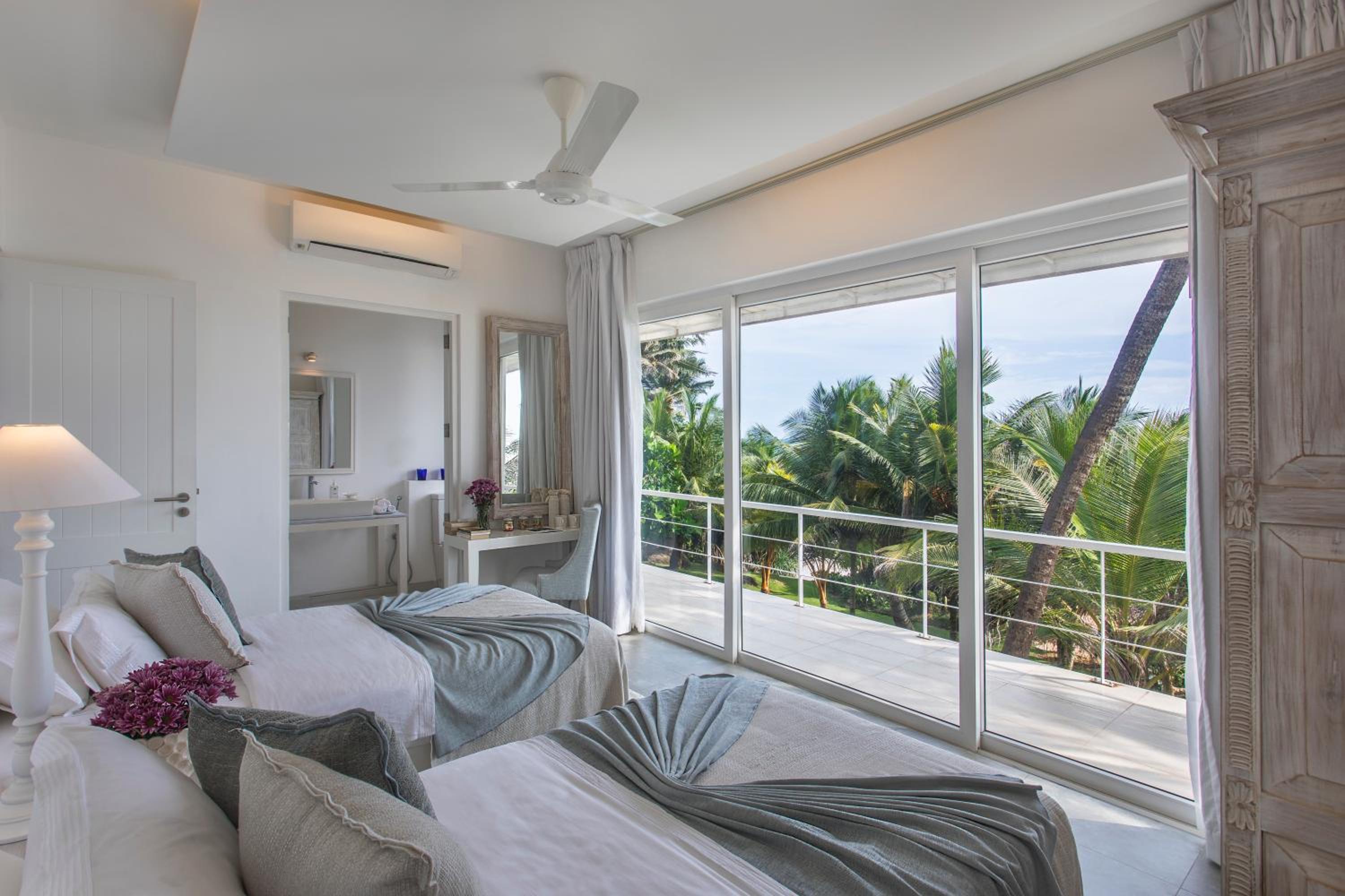 Superior Suite with Balcony photo 1