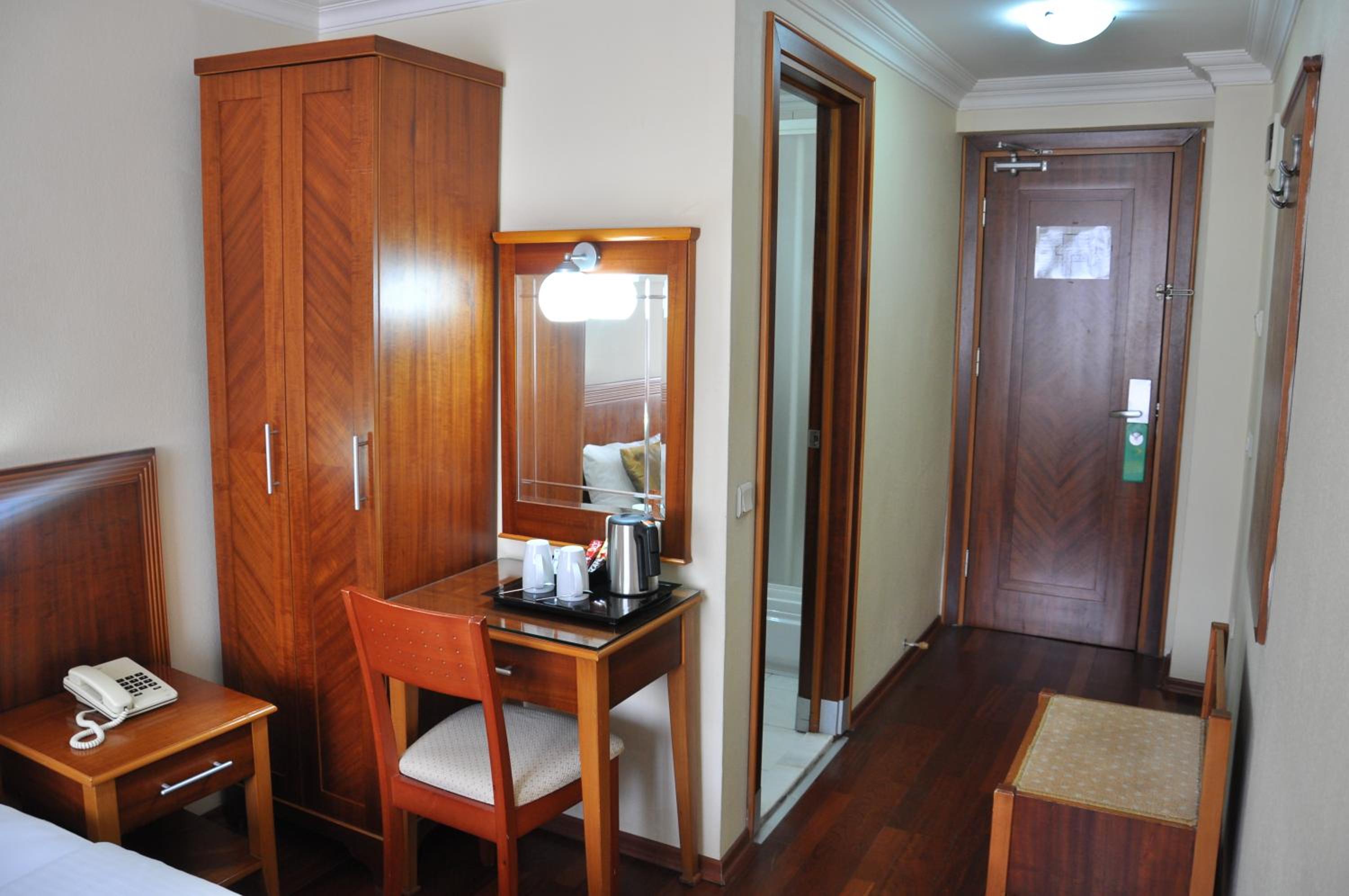 Single Room photo 1