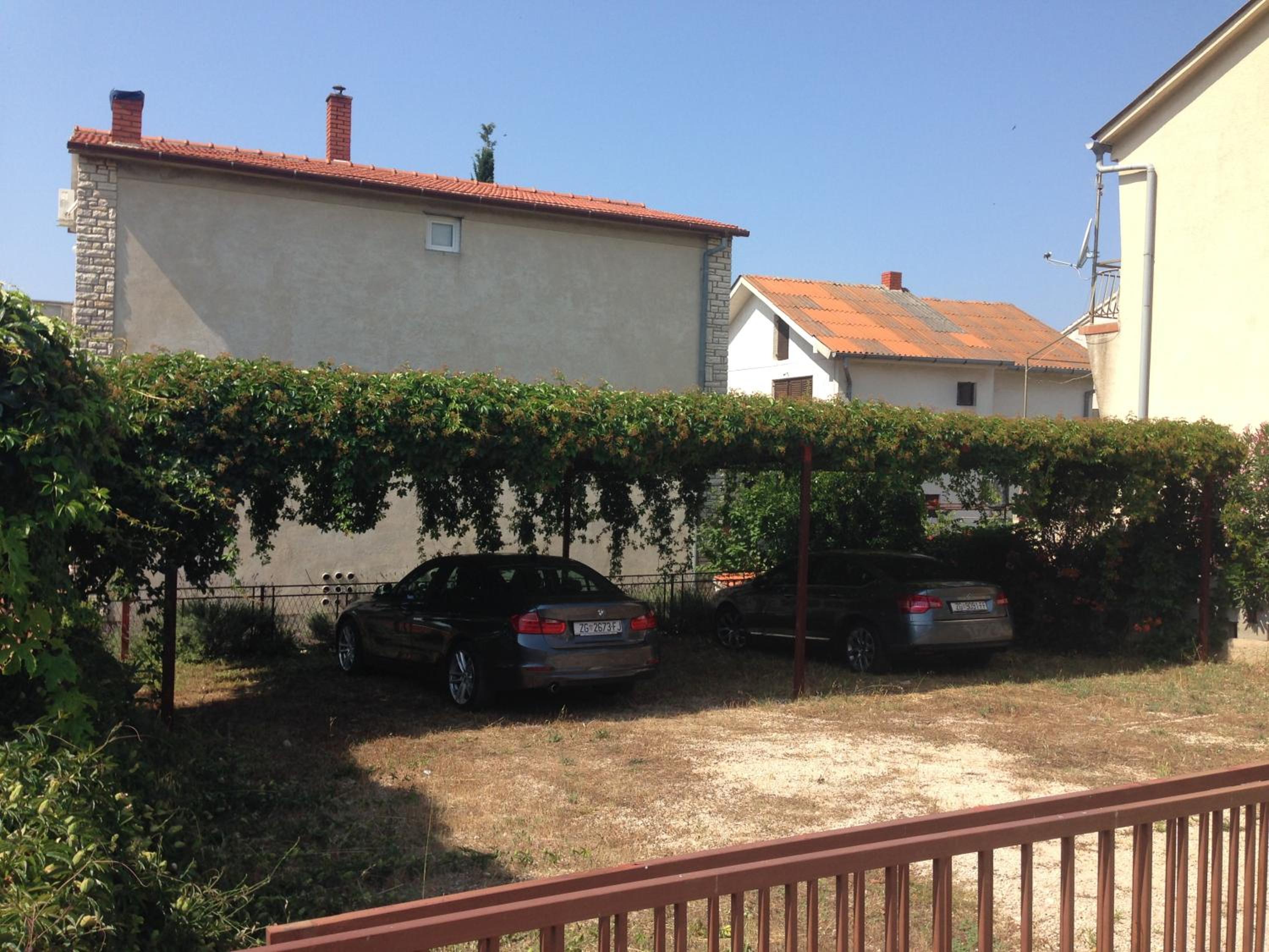 Apartment with Terrace - Photo 56