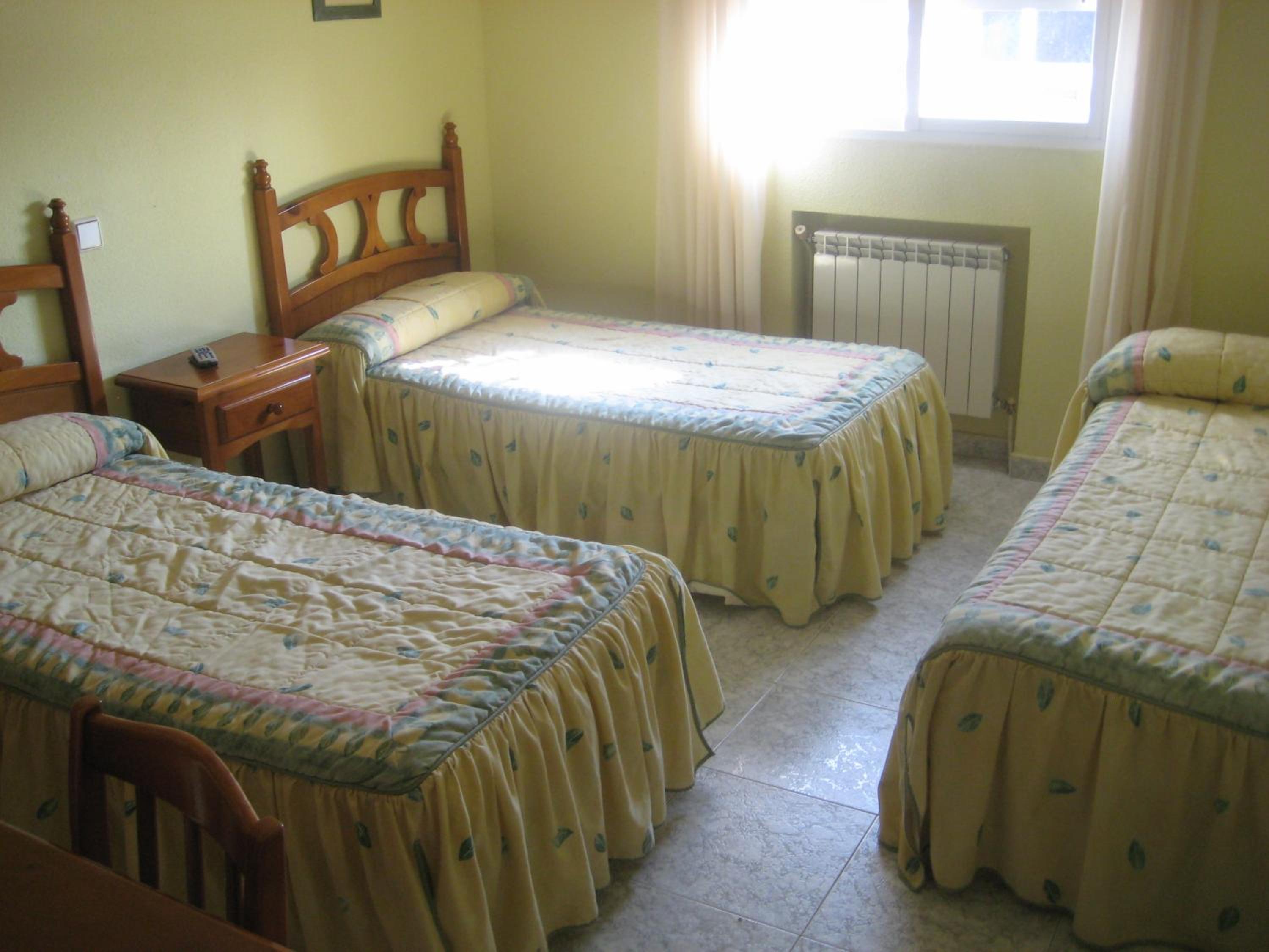 Triple Room - Photo 1